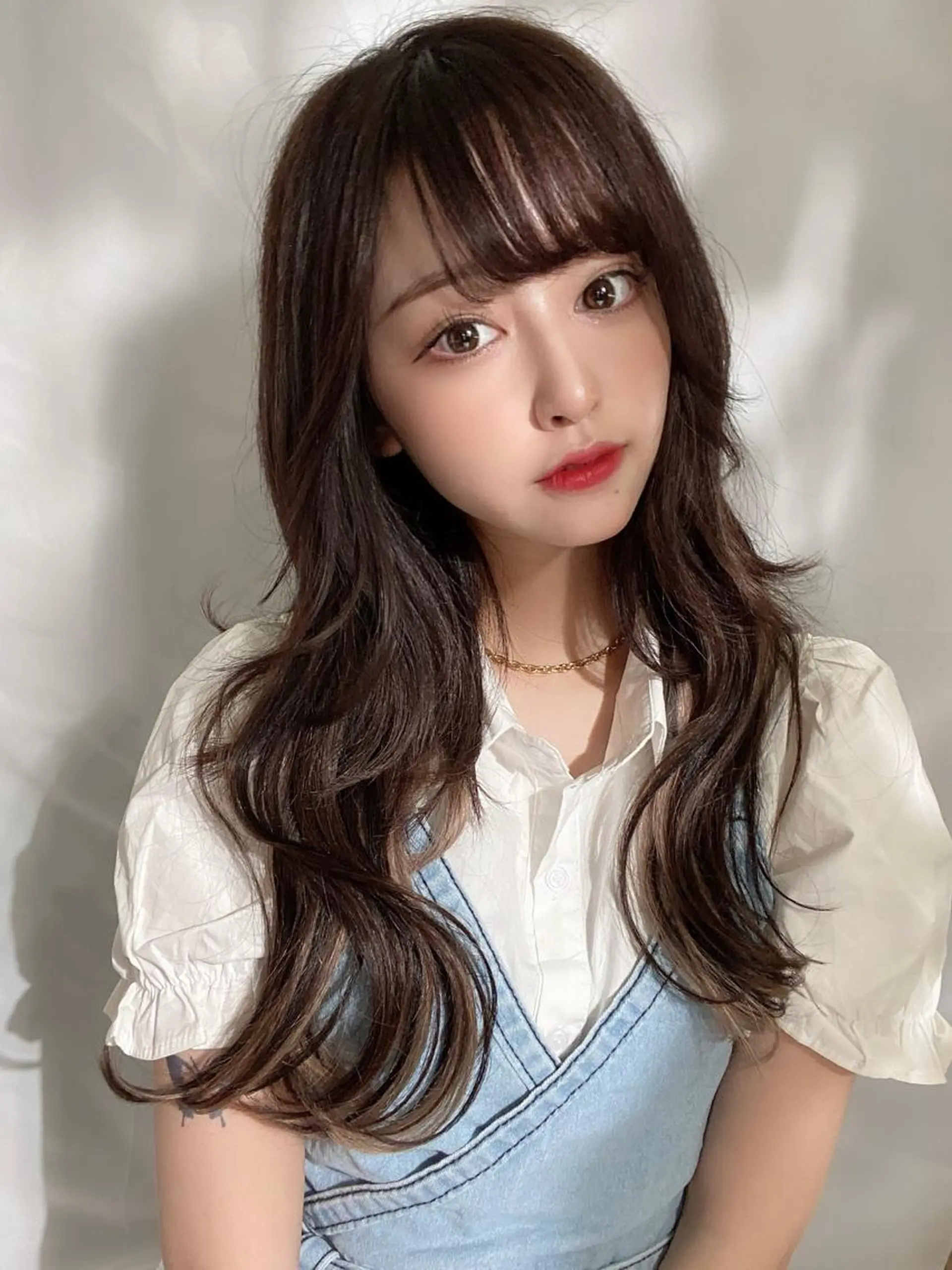 ロング カラー バレイヤージュ ブリーチ ケアブリーチ ダブルカラー ハイライトカラー カット ヘアカラー トリートメント 新宿✨顔周りカット 韓国ヘア/坂本亜裟海のヘアスタイル