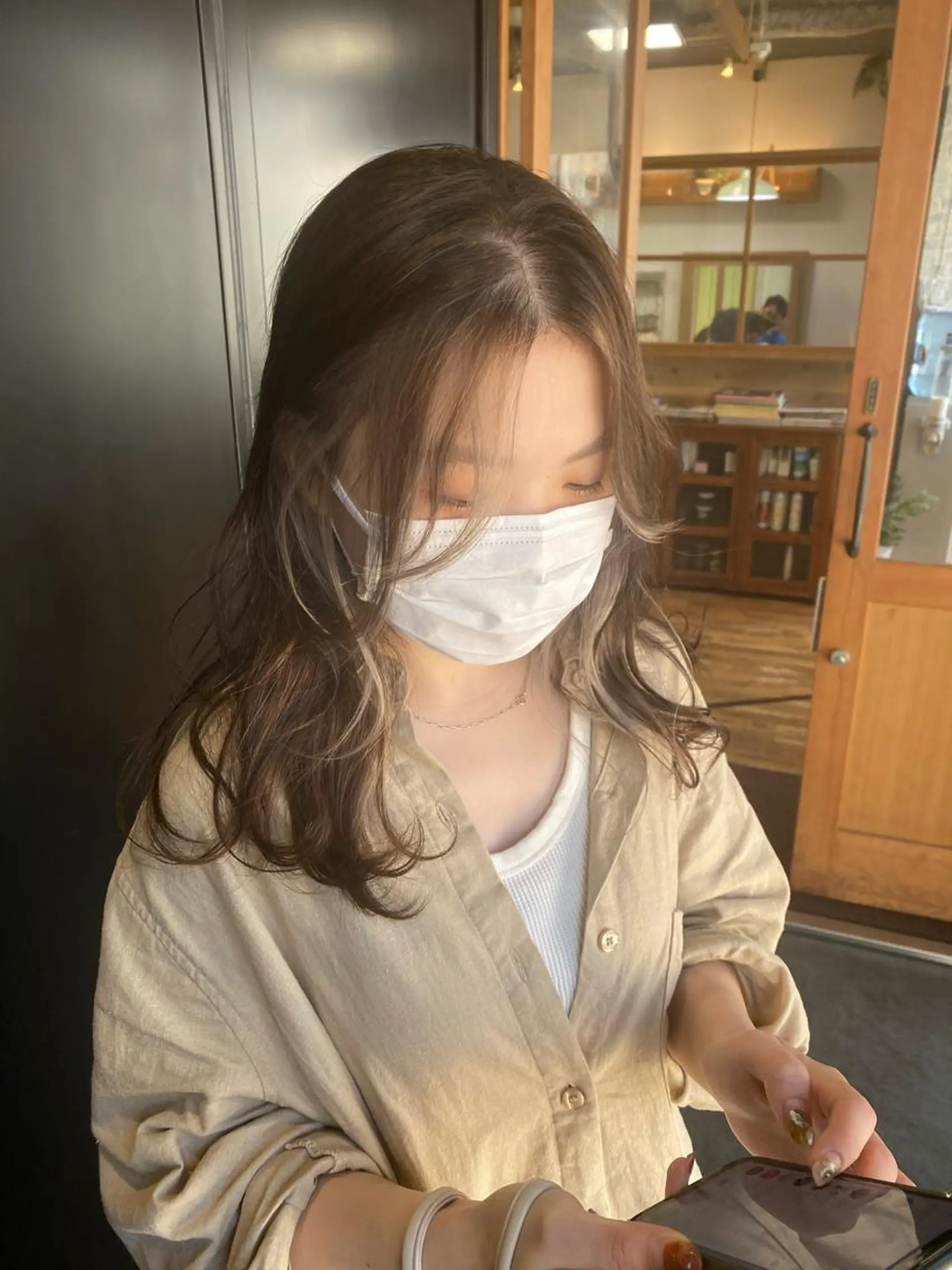 セミロング カラー パーマ ヘアアレンジ re naのヘアスタイル