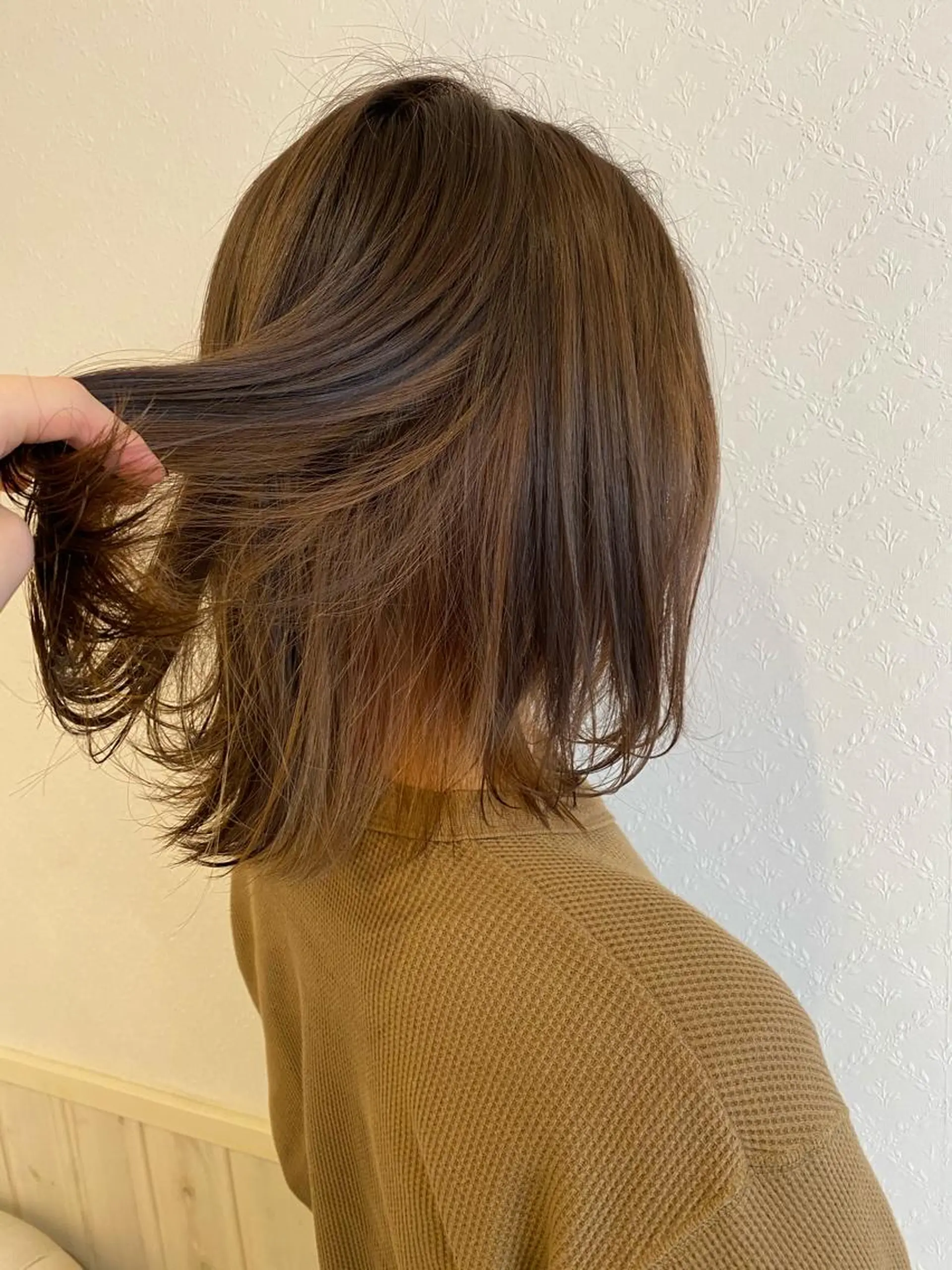 ミディアム カラー ヘアカラー 宮内 真乃のヘアスタイル