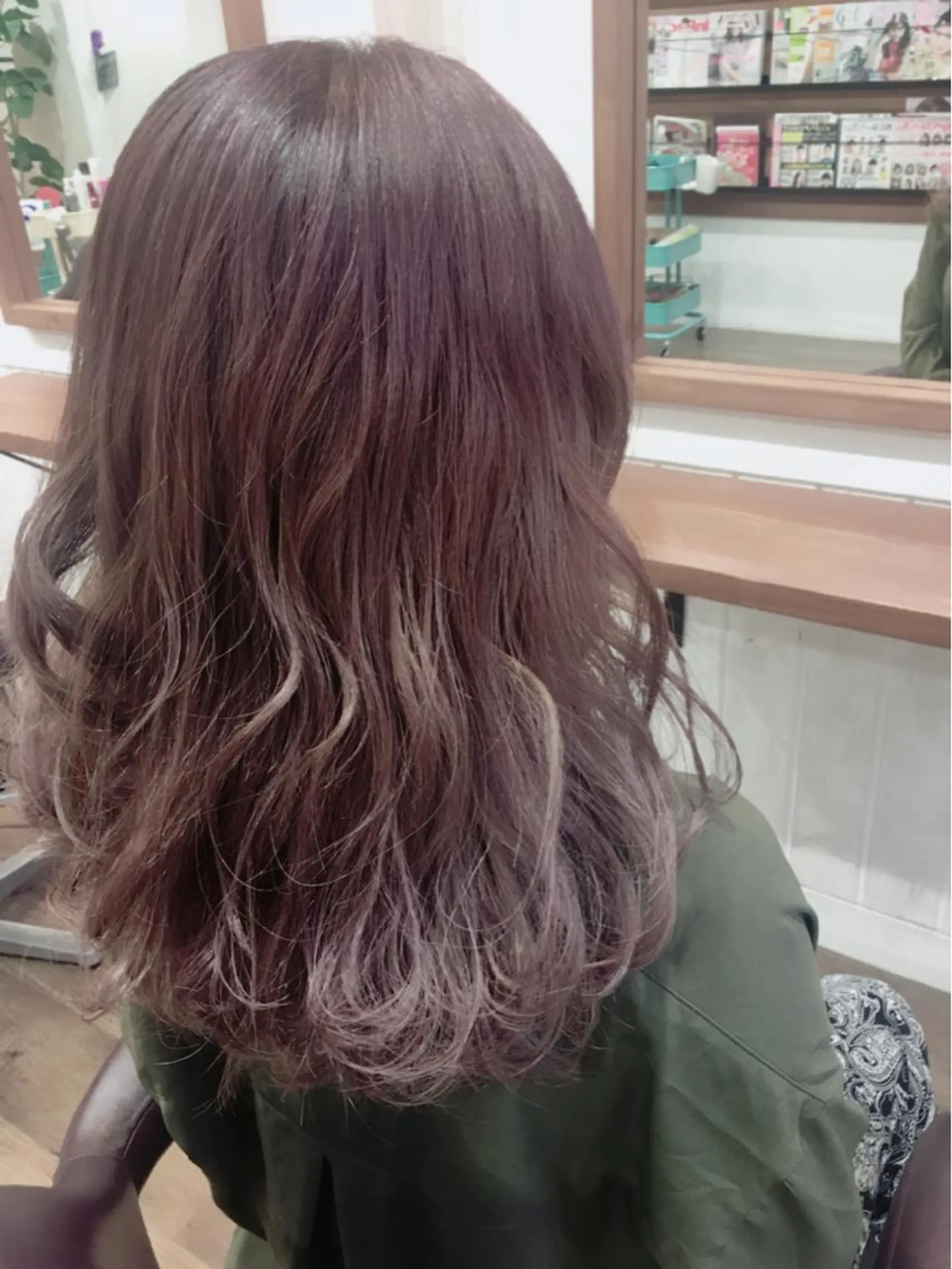 カラー カット ヘアカラー ブリーチ毛縮毛矯正 👑山口のヘアスタイル