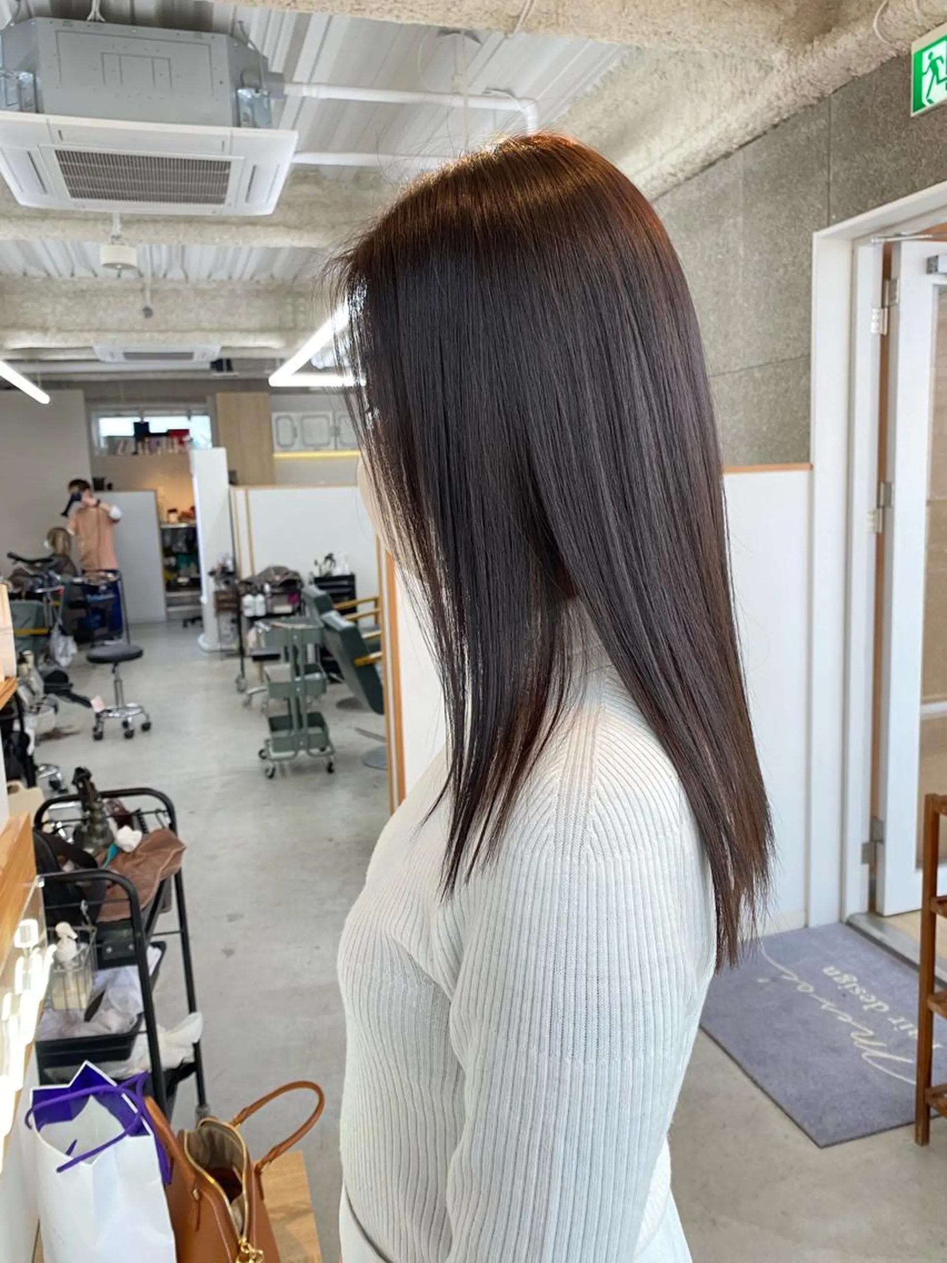 セミロング カラー カット ヘアカラー トリートメント 八谷 将平のヘアスタイル