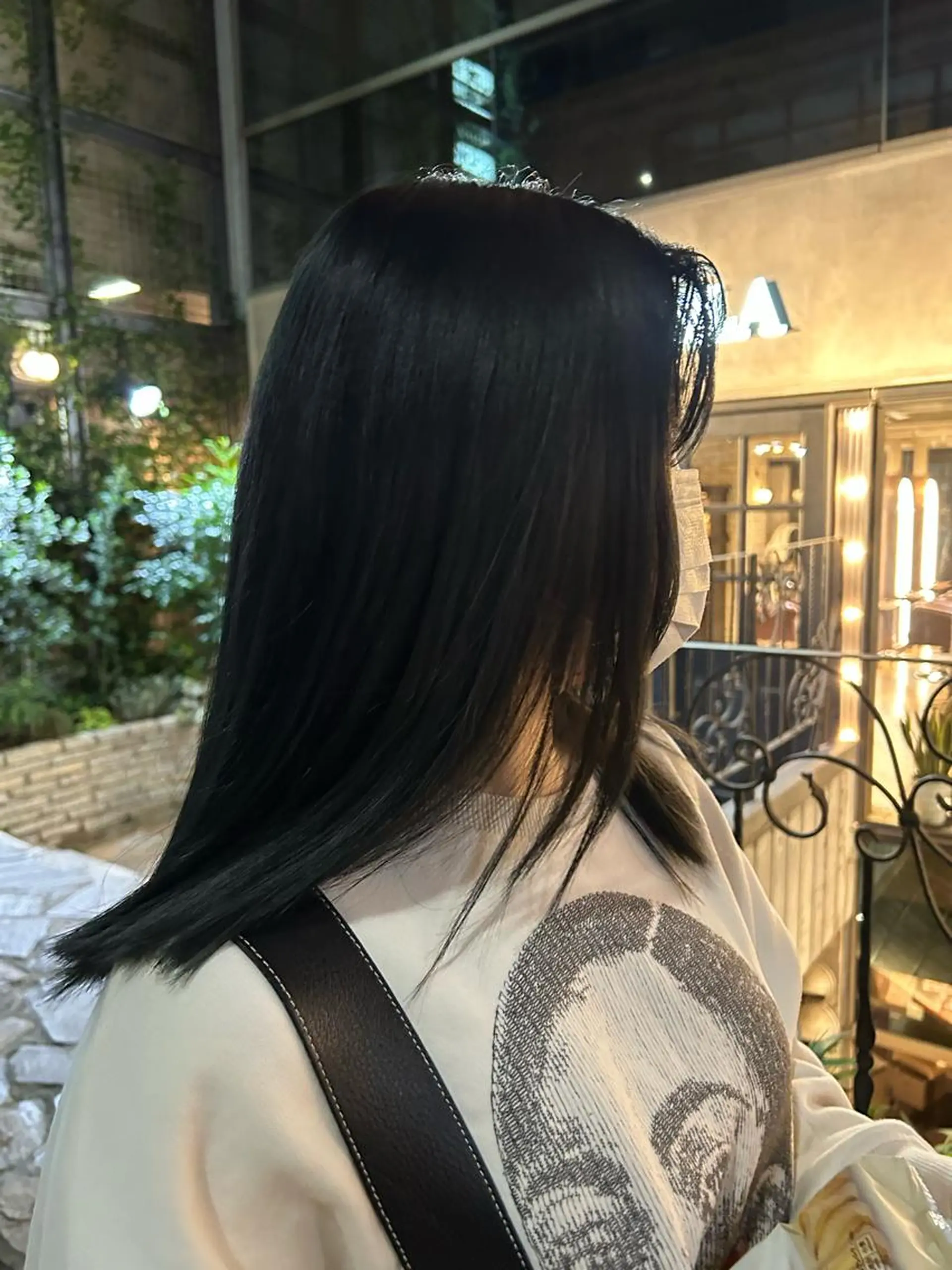 セミロング カット 縮毛矯正 トリートメント grow恵比寿所属・Ogane Mikotoのヘアスタイル