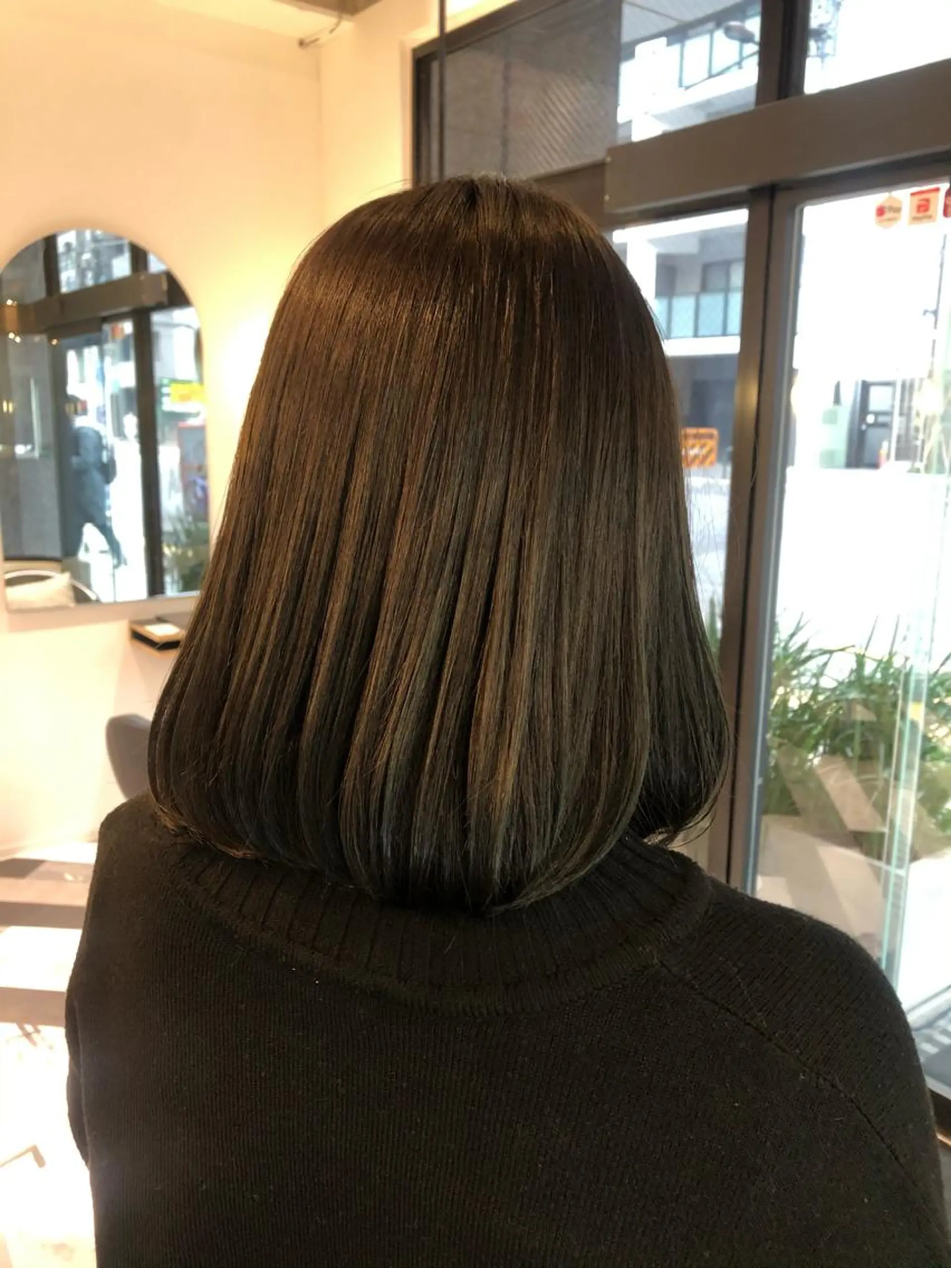 ミディアム カラー 貴方に似合うを見つけ ます🌱市川リョウカのヘアスタイル