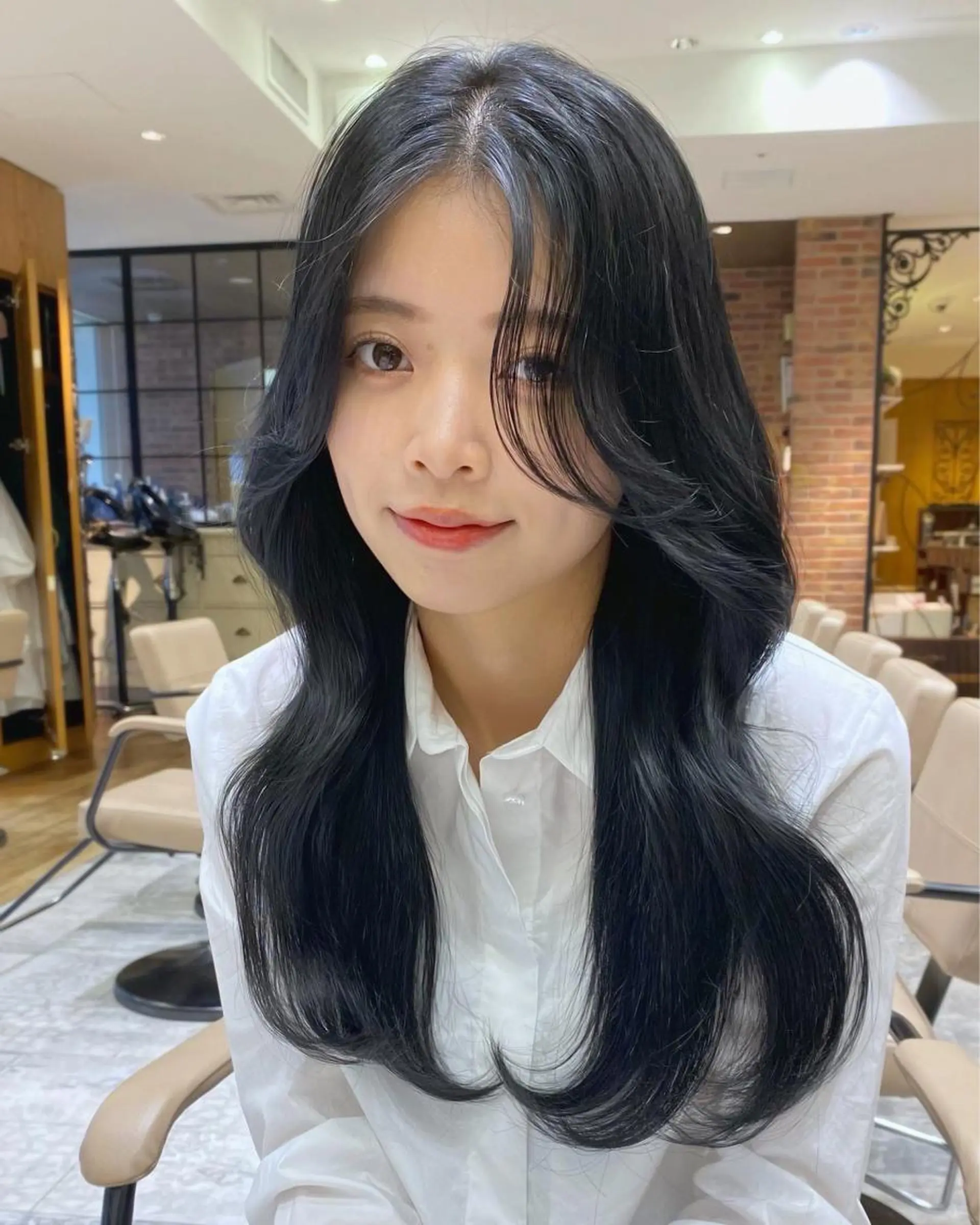 ロング カラー On所属・顔まわりカット🌟 くびれヘア/寺門遥輝のヘアスタイル