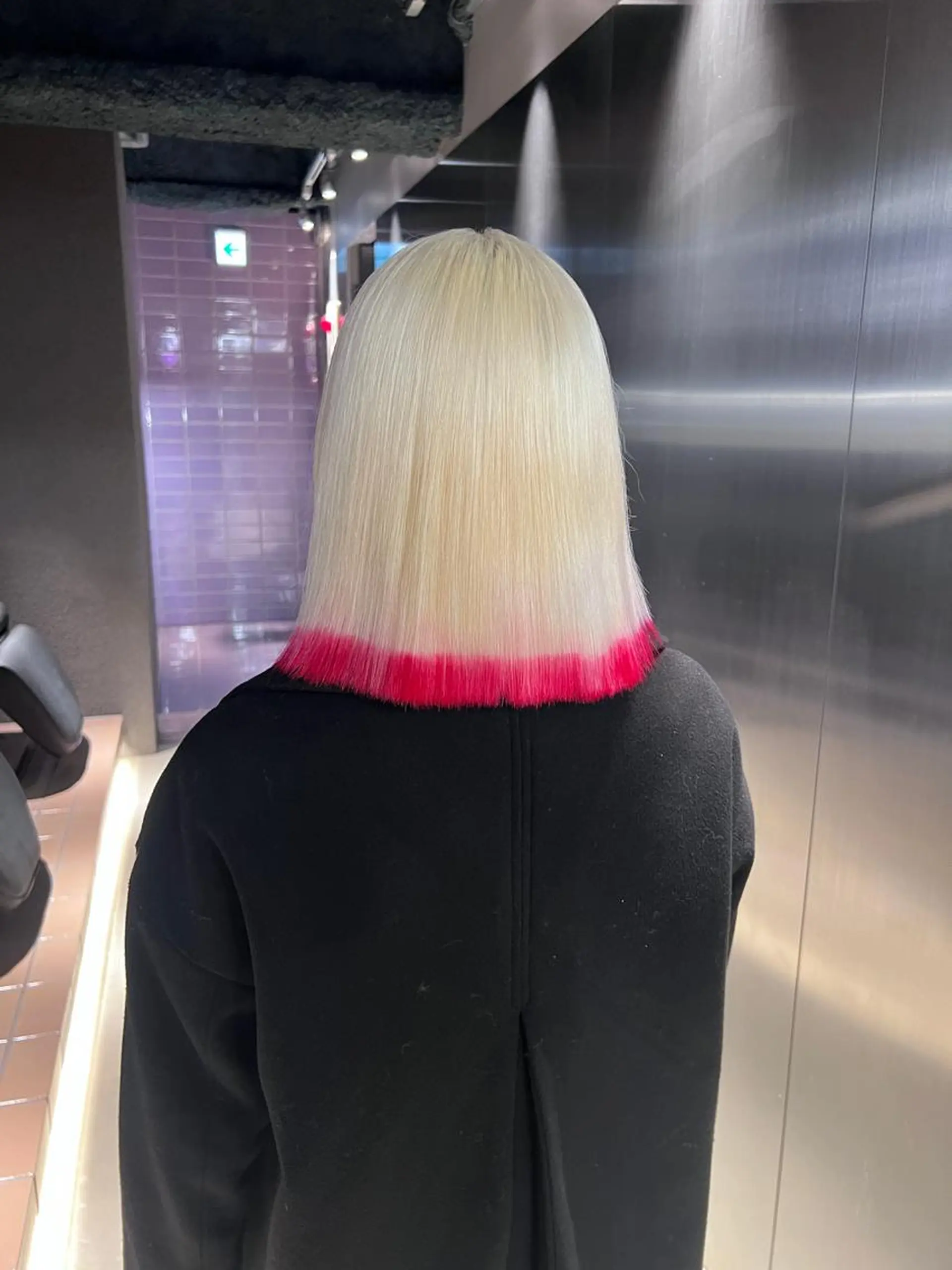 ミディアム カラー 抜きっぱなしブロンド ブロンド デザインカラー 紬/enne/ブリー チ/ハイトーンのヘアスタイル