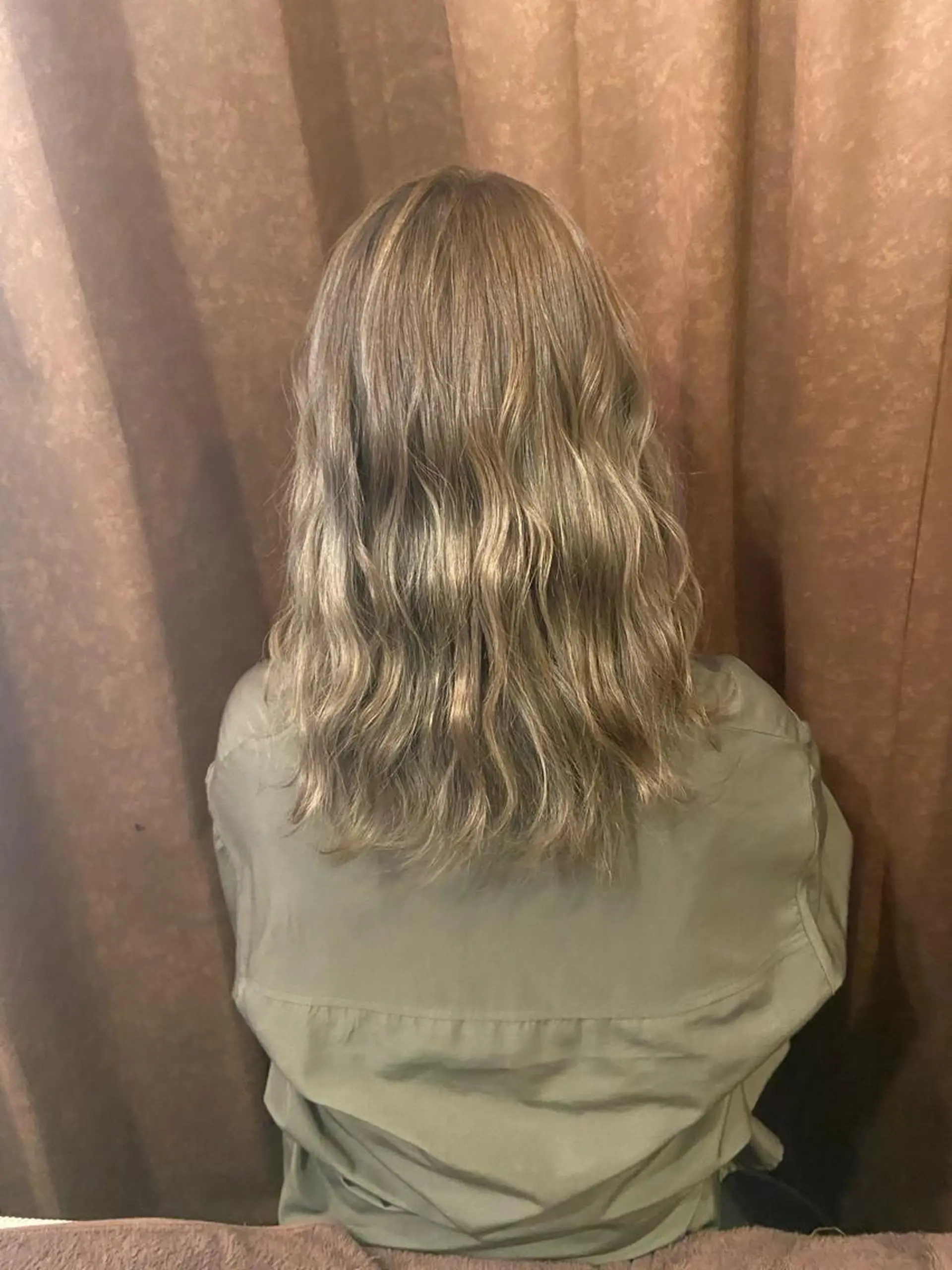 セミロング カラー 馬場 瑞穂のヘアスタイル