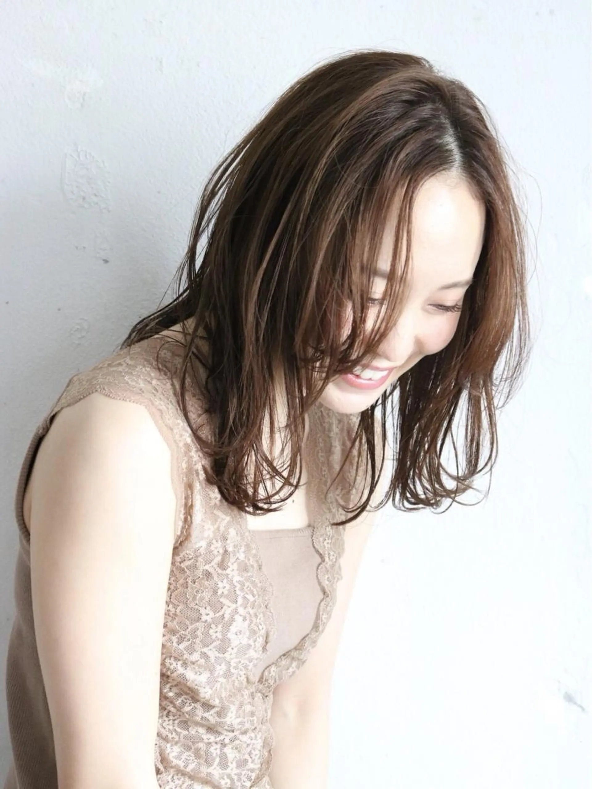 ミディアム カラー パーマ 野崎 ひかりのヘアスタイル