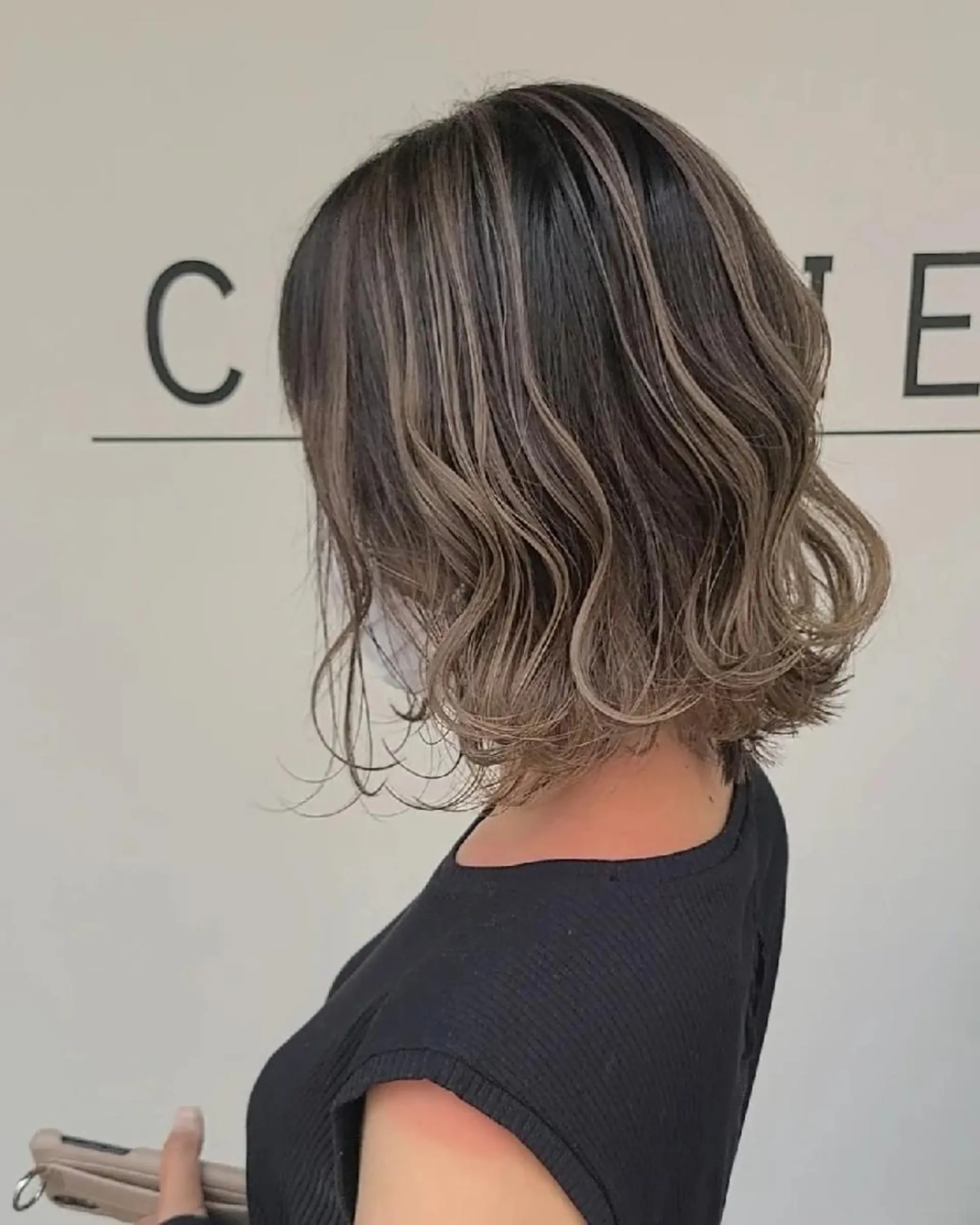 ショート カラー cherie所属・バレイヤージュ/ ハイライト/大内格のヘアスタイル