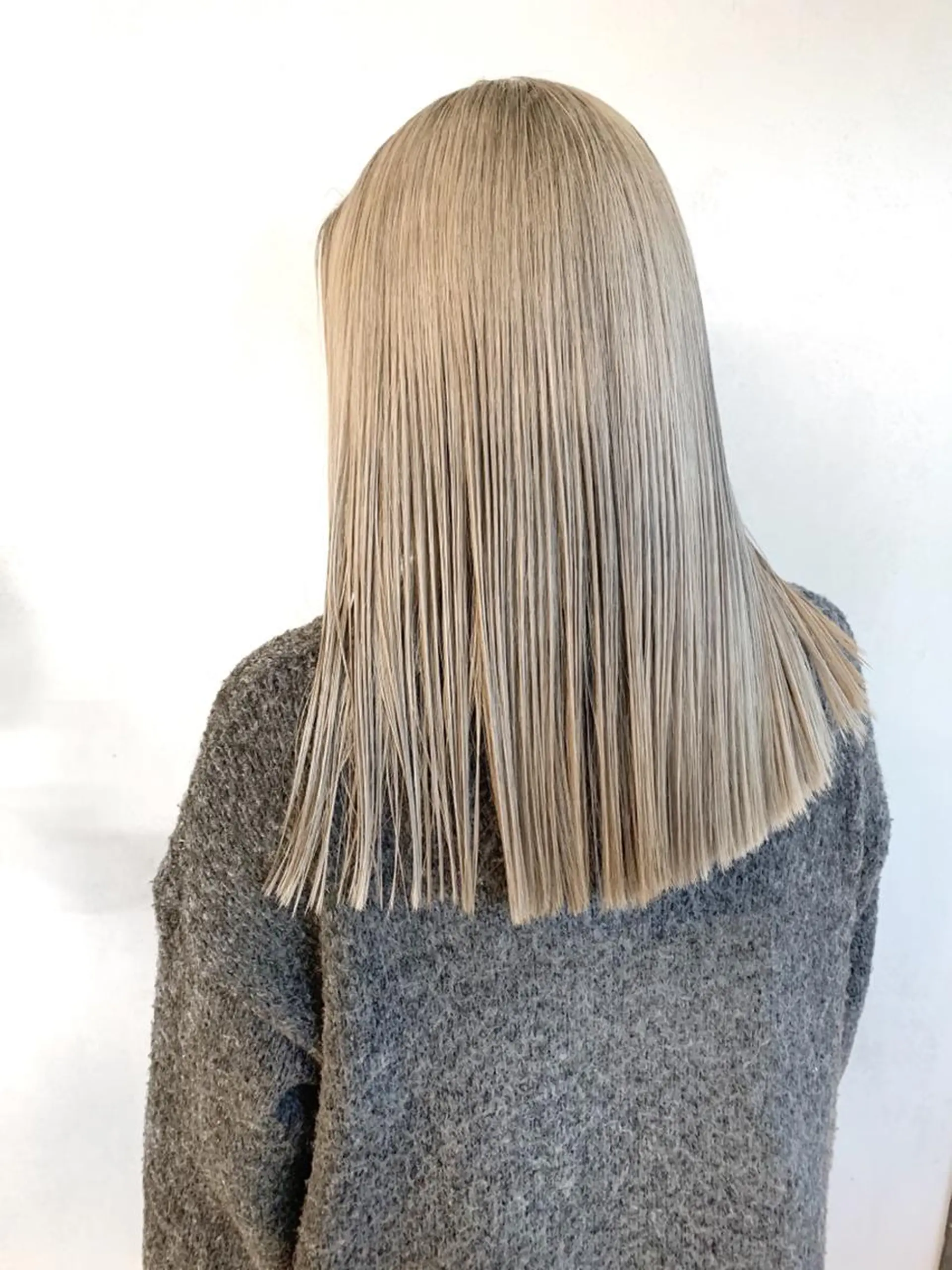 セミロング クスカワ ノリエのヘアスタイル