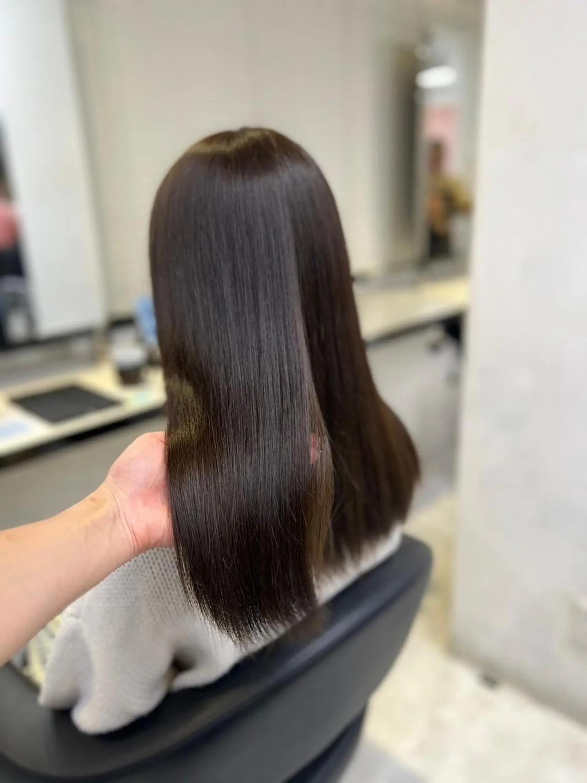 カラー 美髪矯正🫧韓国 レイヤー🫧銀座のヘアスタイル