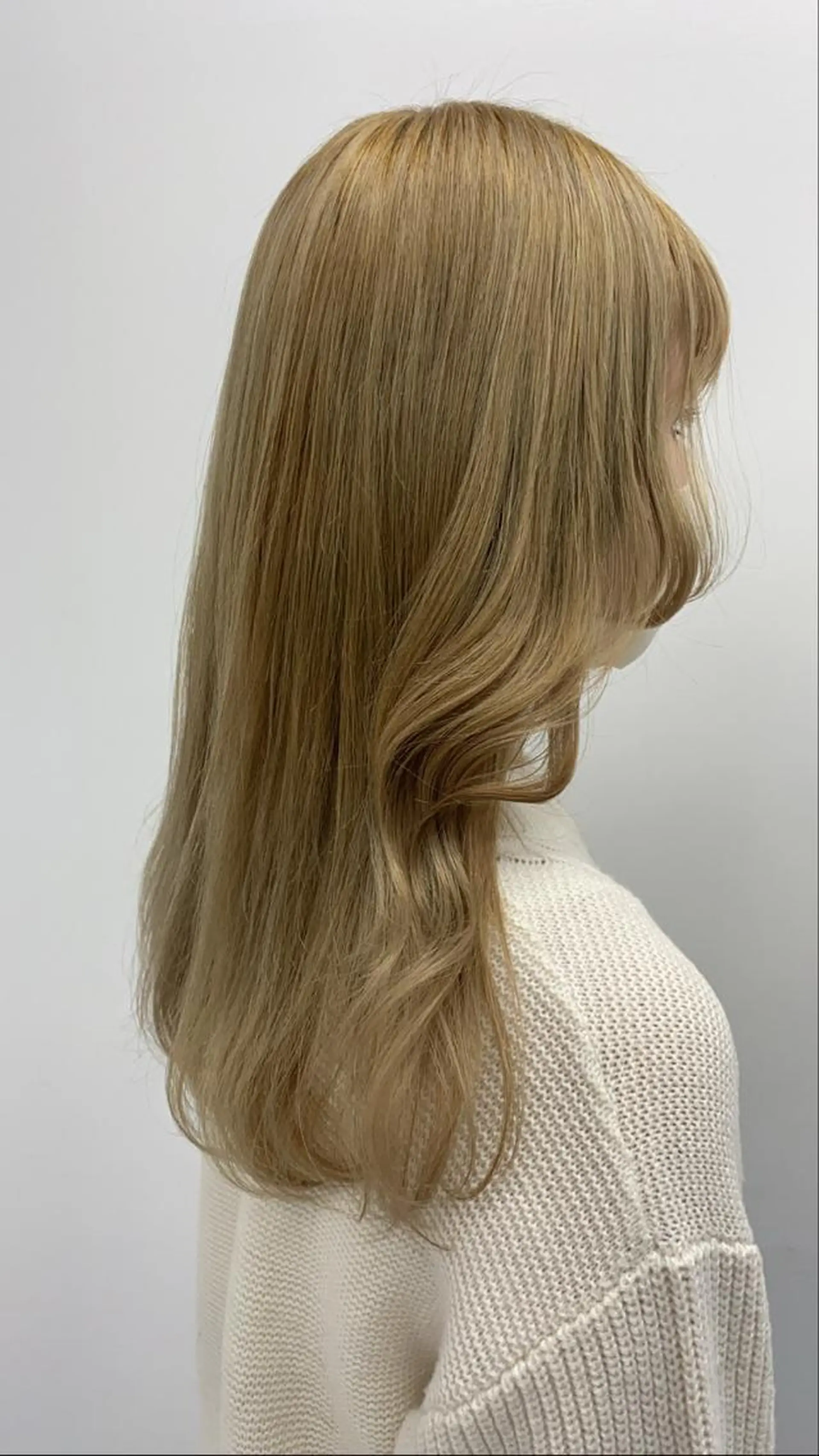 ロング カラー ブロンド レイヤー/ハイトーン 🧸SENAのヘアスタイル