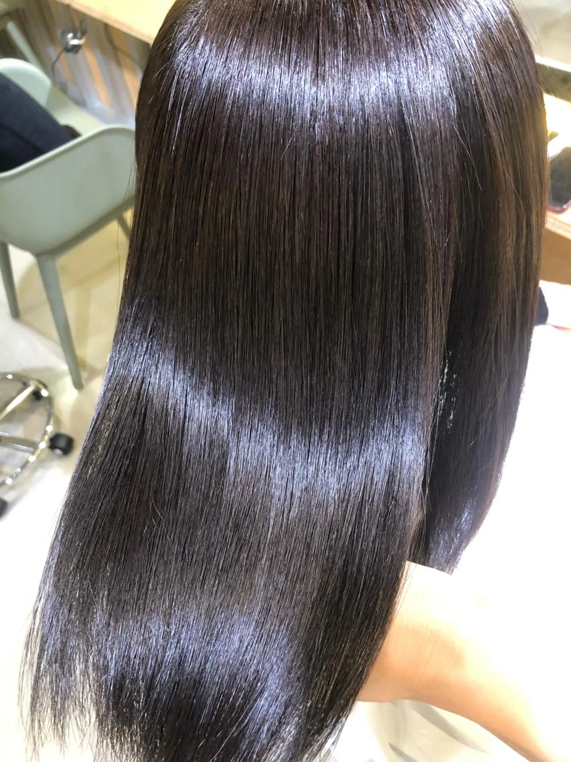 ミディアム 青木 ありさのヘアスタイル