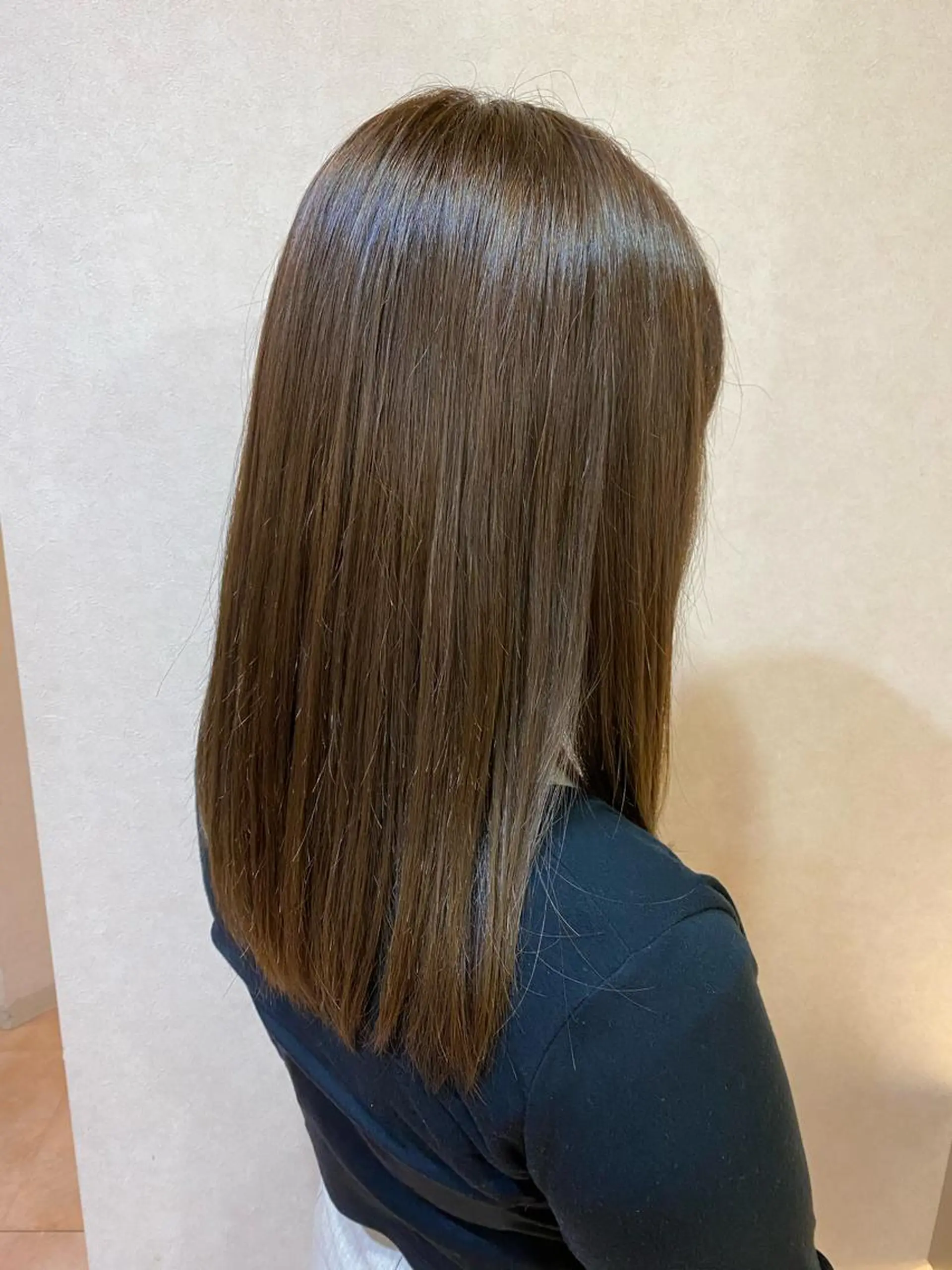 ミディアム ジプソヘアー所属・菅原 あずさのヘアスタイル