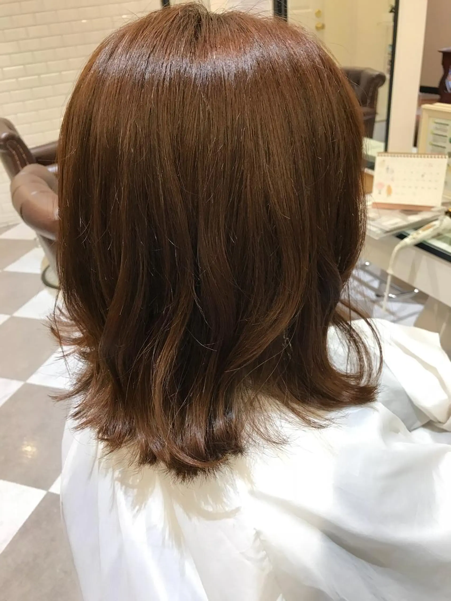 ショート カラー LOUVRE totalbeautysalon西大寺店所属・粟田 めぐみのヘアスタイル