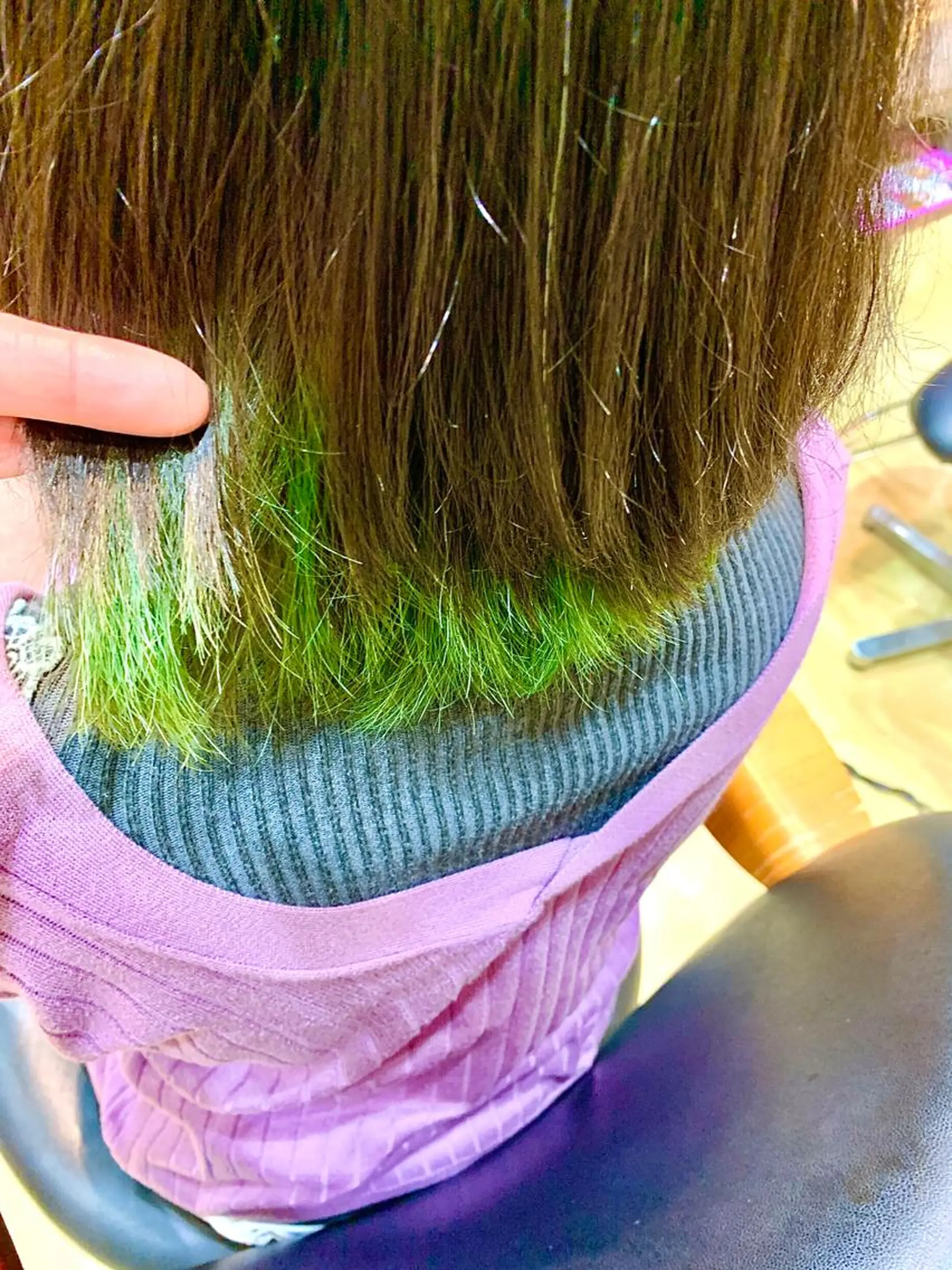 ミディアム カラー ブリーチ カット ヘアカラー パーマ 石沢 知康のヘアスタイル