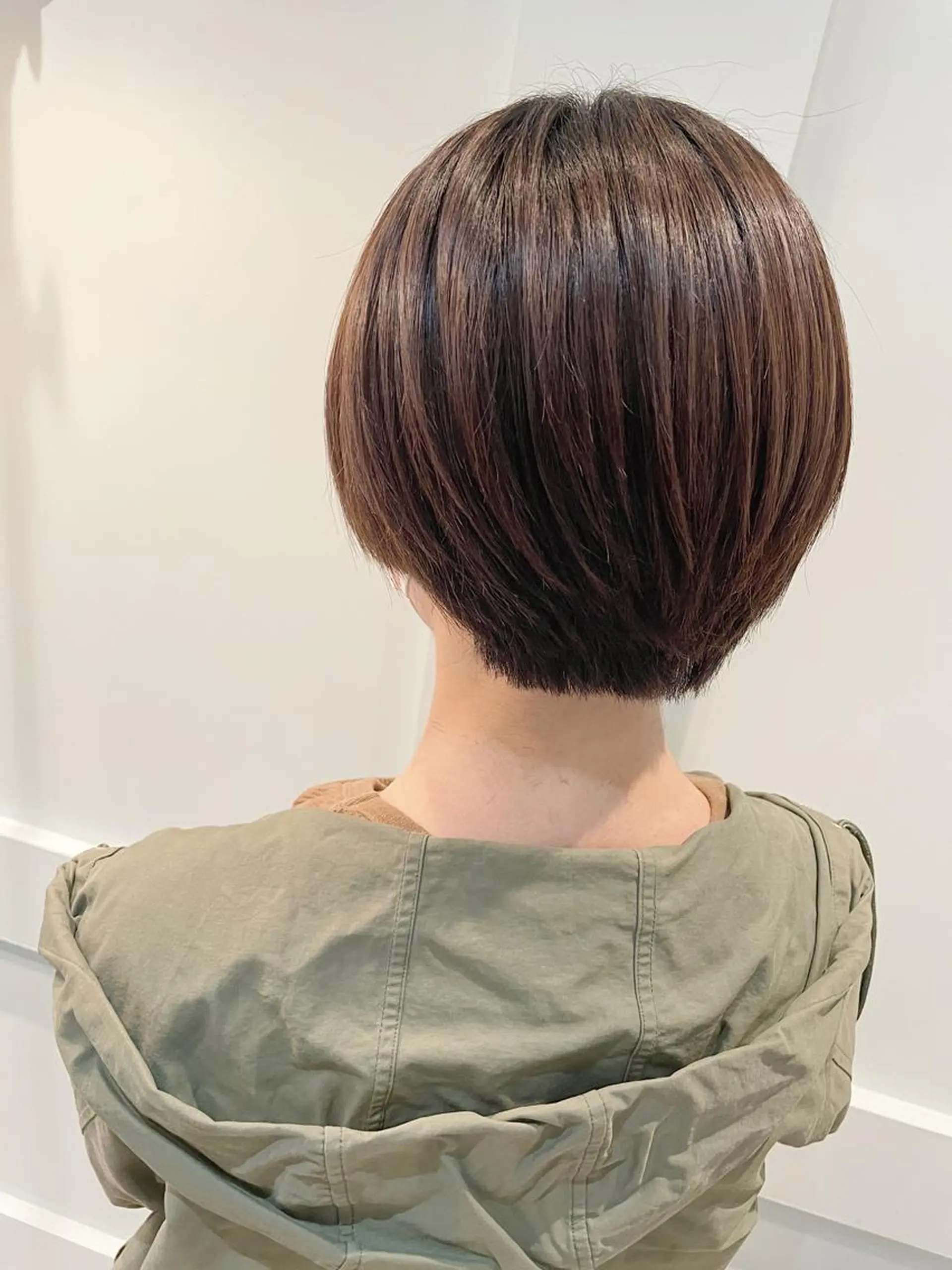 ショート ケアブリーチ /髪質 改善/古橋圭史郎のヘアスタイル