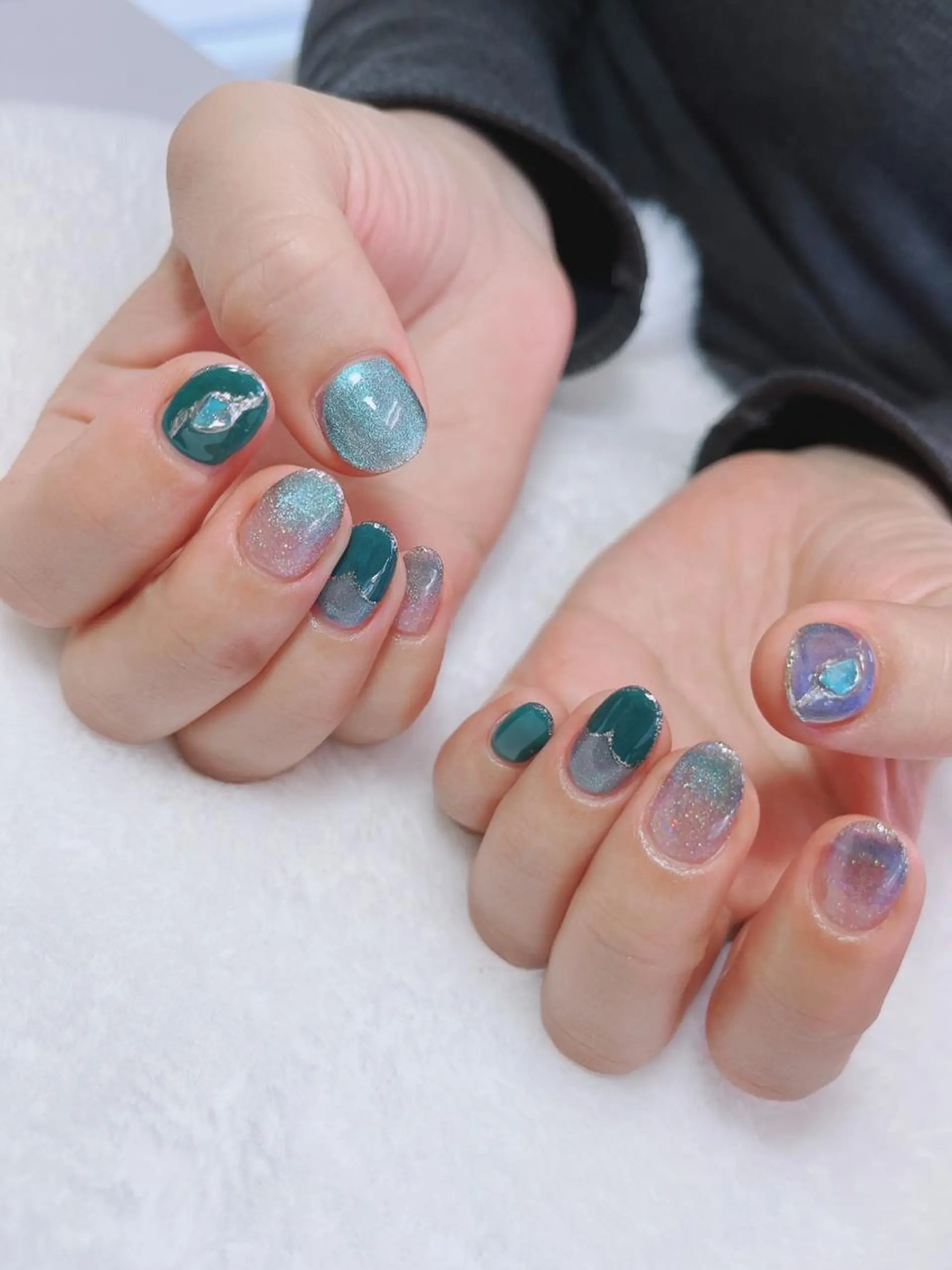 ネイル マグネットネイル Flowerネイルサロン所属・. yukiのネイルデザイン