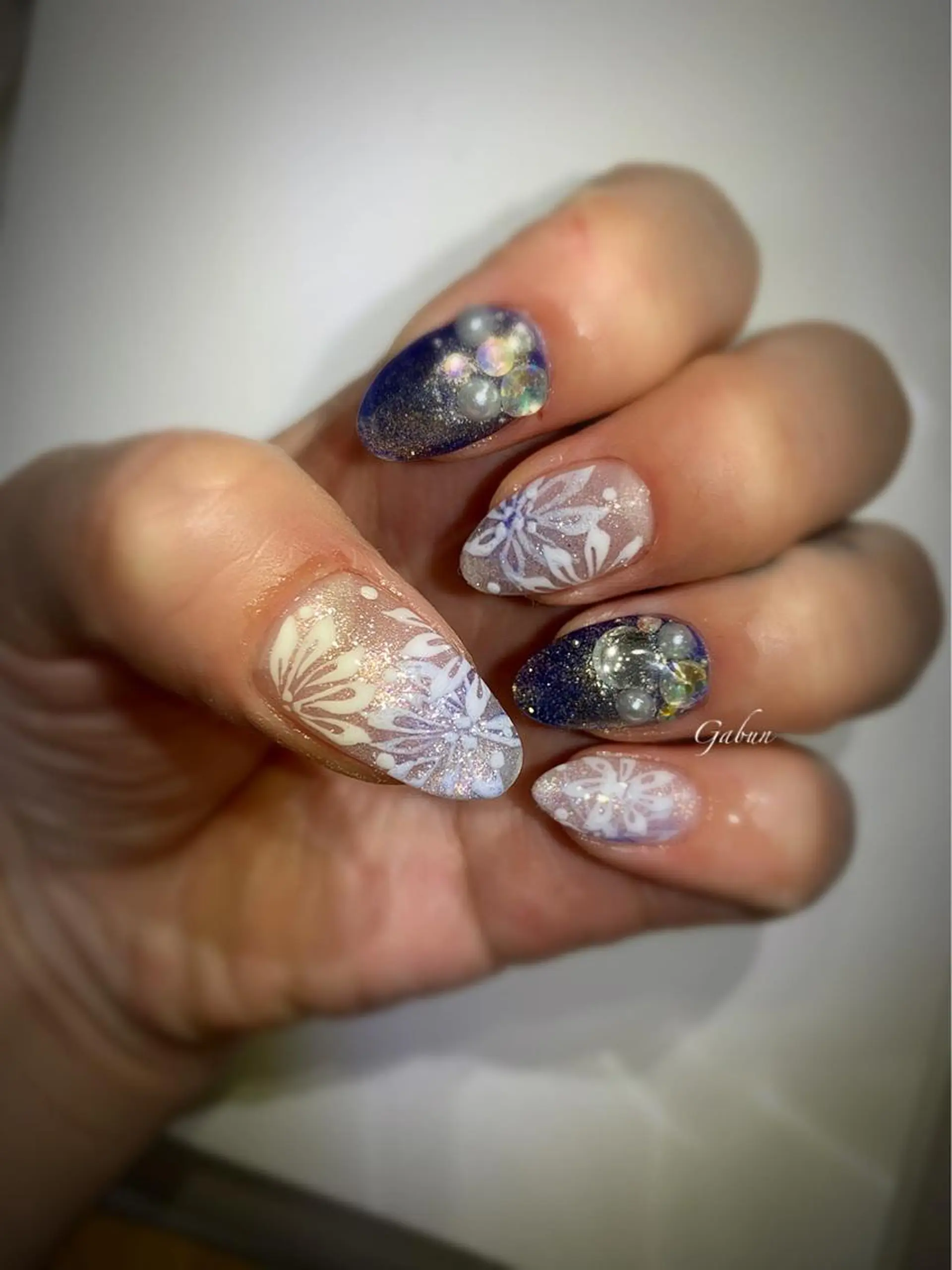 セミロング LOTUS ネイルサロンのネイルデザイン