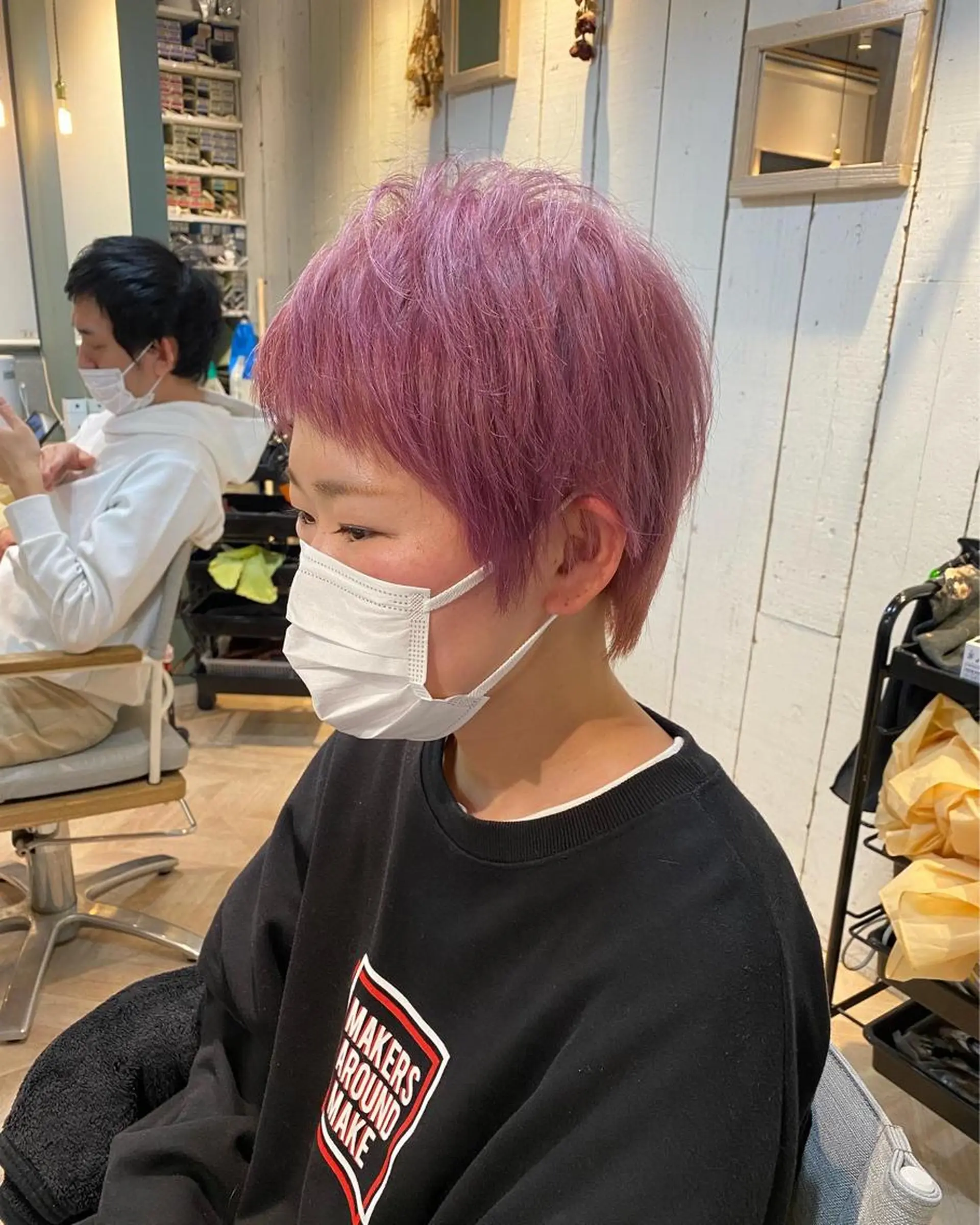 ショート ヘアカラー 西山 恵太郎のヘアスタイル