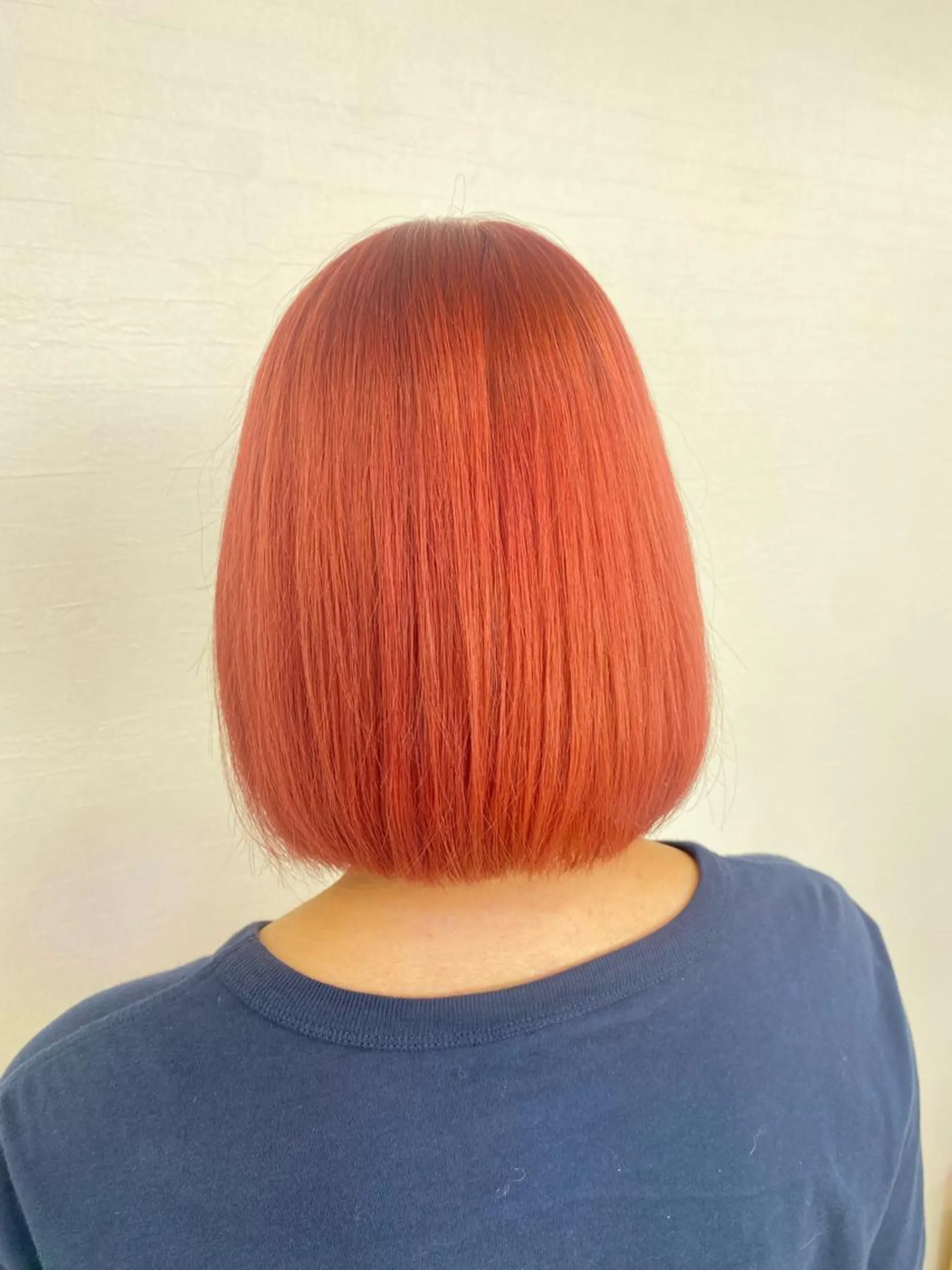 ショート カラー ブリーチ オレンジ UNDER vr 【アンダーバー】のヘアスタイル