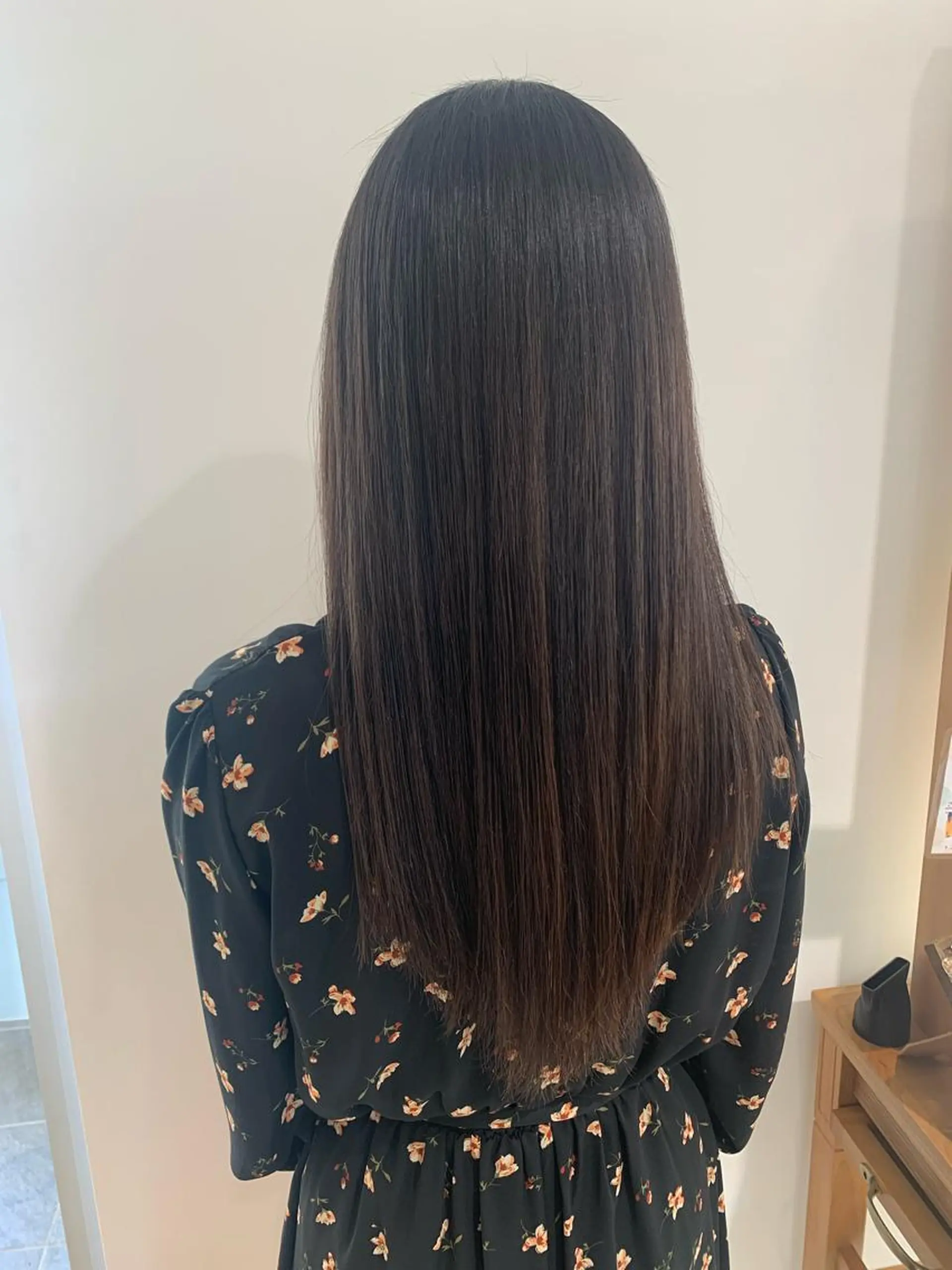 ロング 伊藤 愛里のヘアスタイル