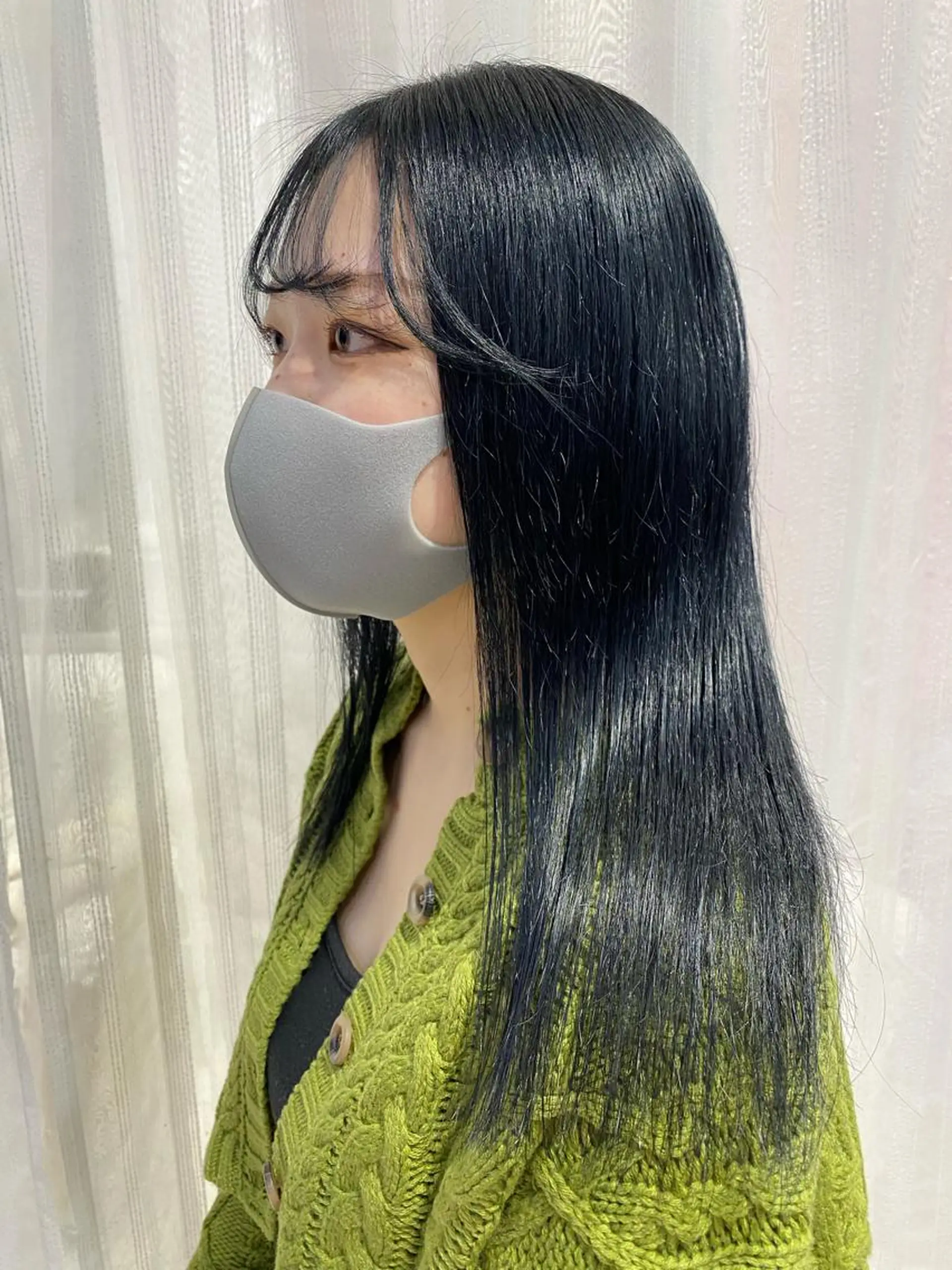 カラー 黒髪 ブルーカラー ブルーブラック 透明感カラー 個性派／中韓ネイル SAKURAのネイルデザイン