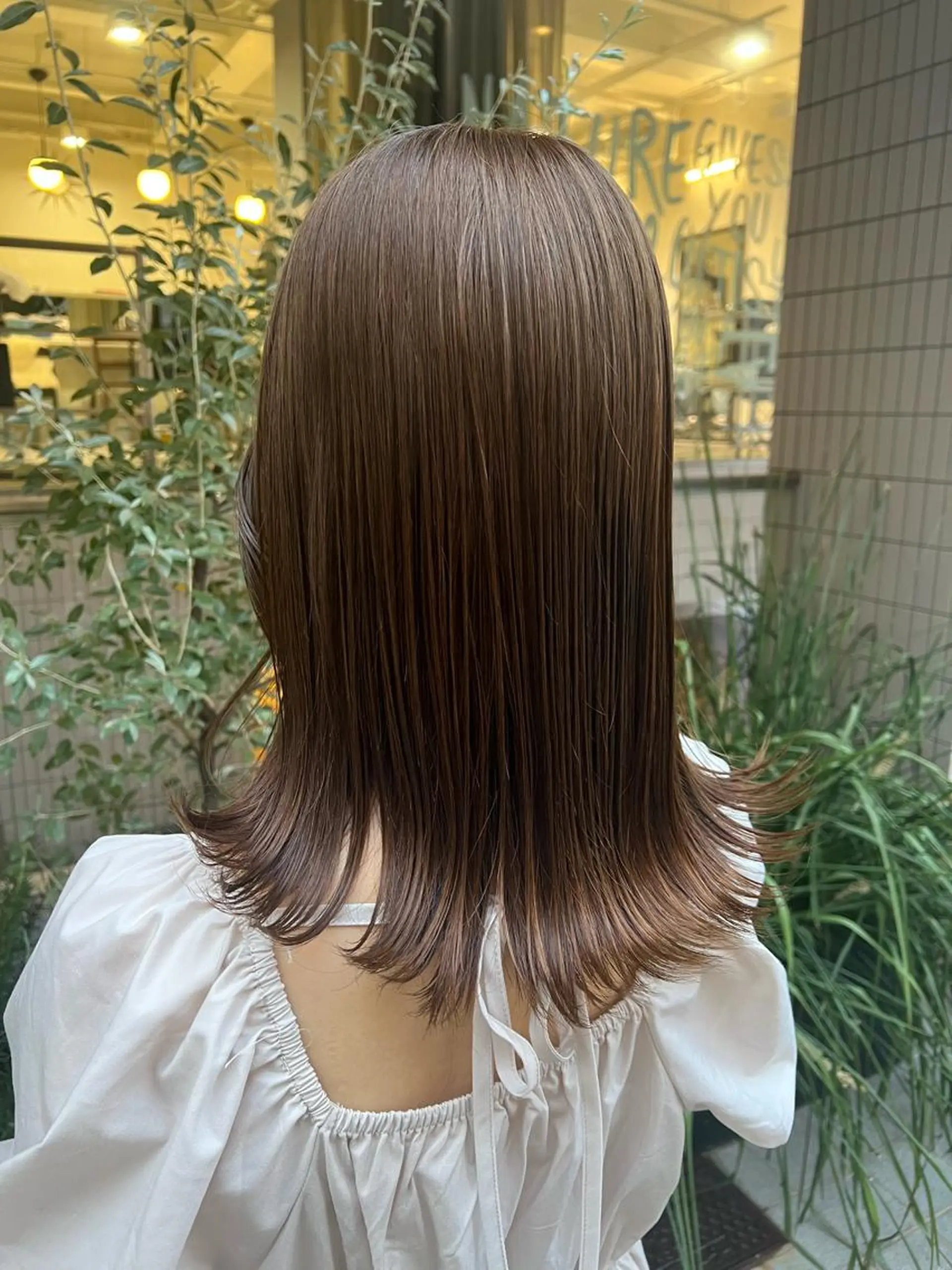 ミディアム 似合わせカット 小林愛奈のヘアスタイル