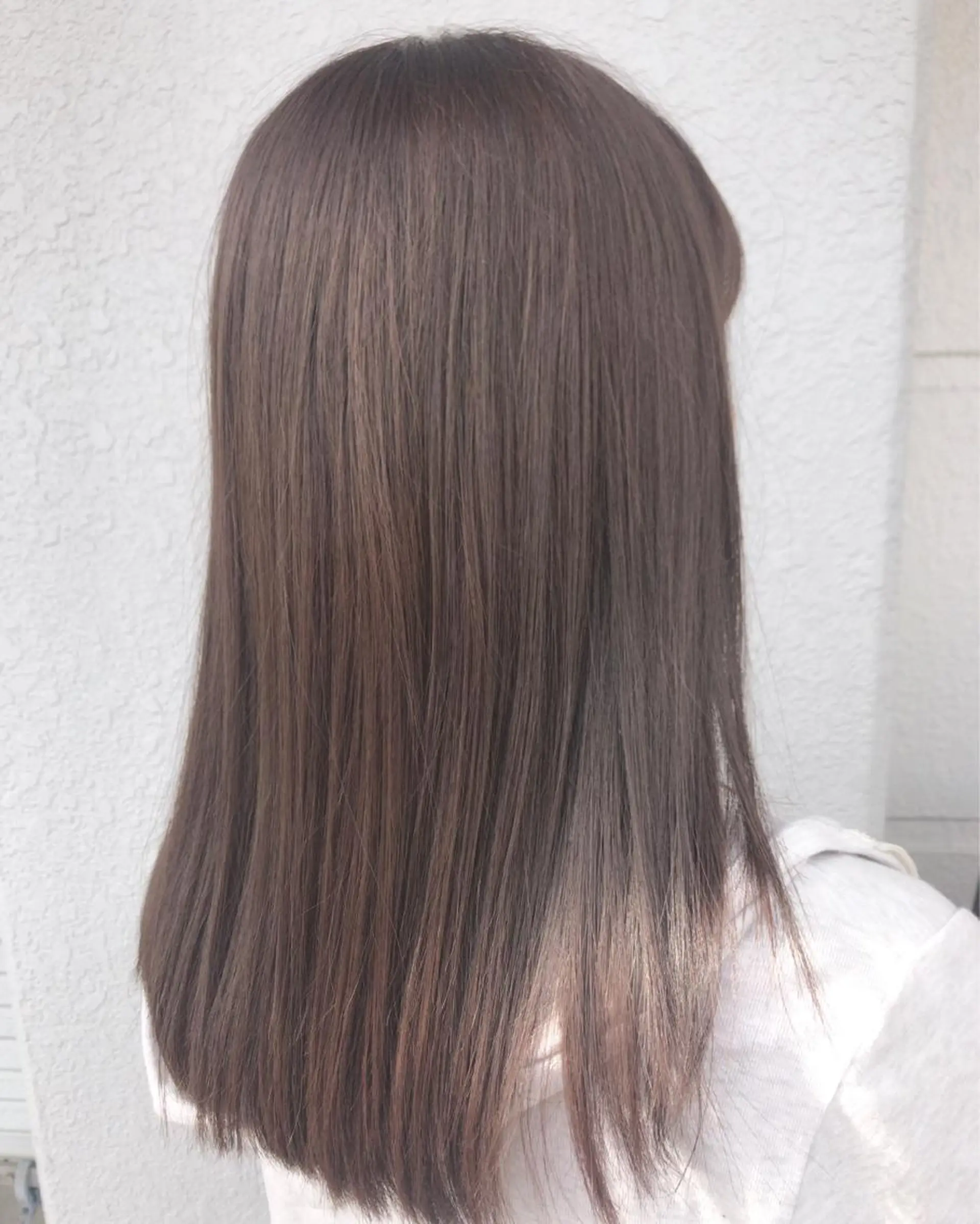 セミロング カラー レイヤーカット匠 イソザキノリユキのヘアスタイル