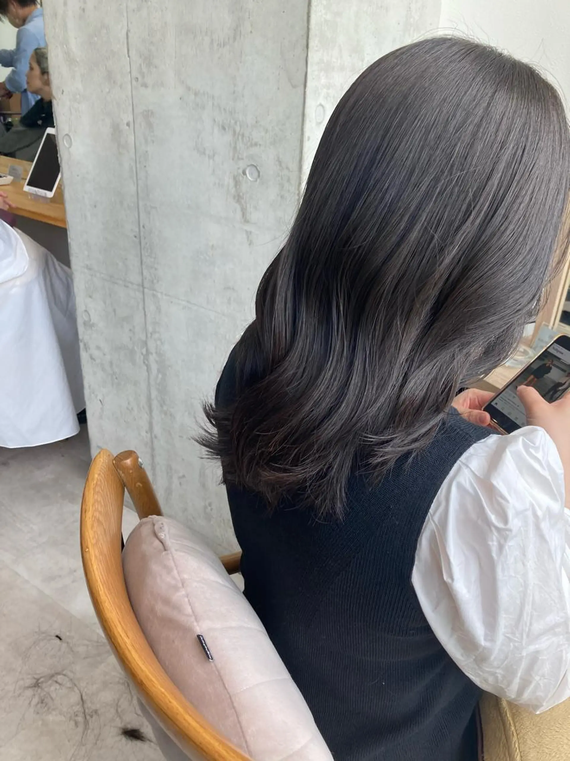 ミディアム ヘアカラー トリートメント ✨色持ちの良い艶 カラー✨蟹江真世のヘアスタイル