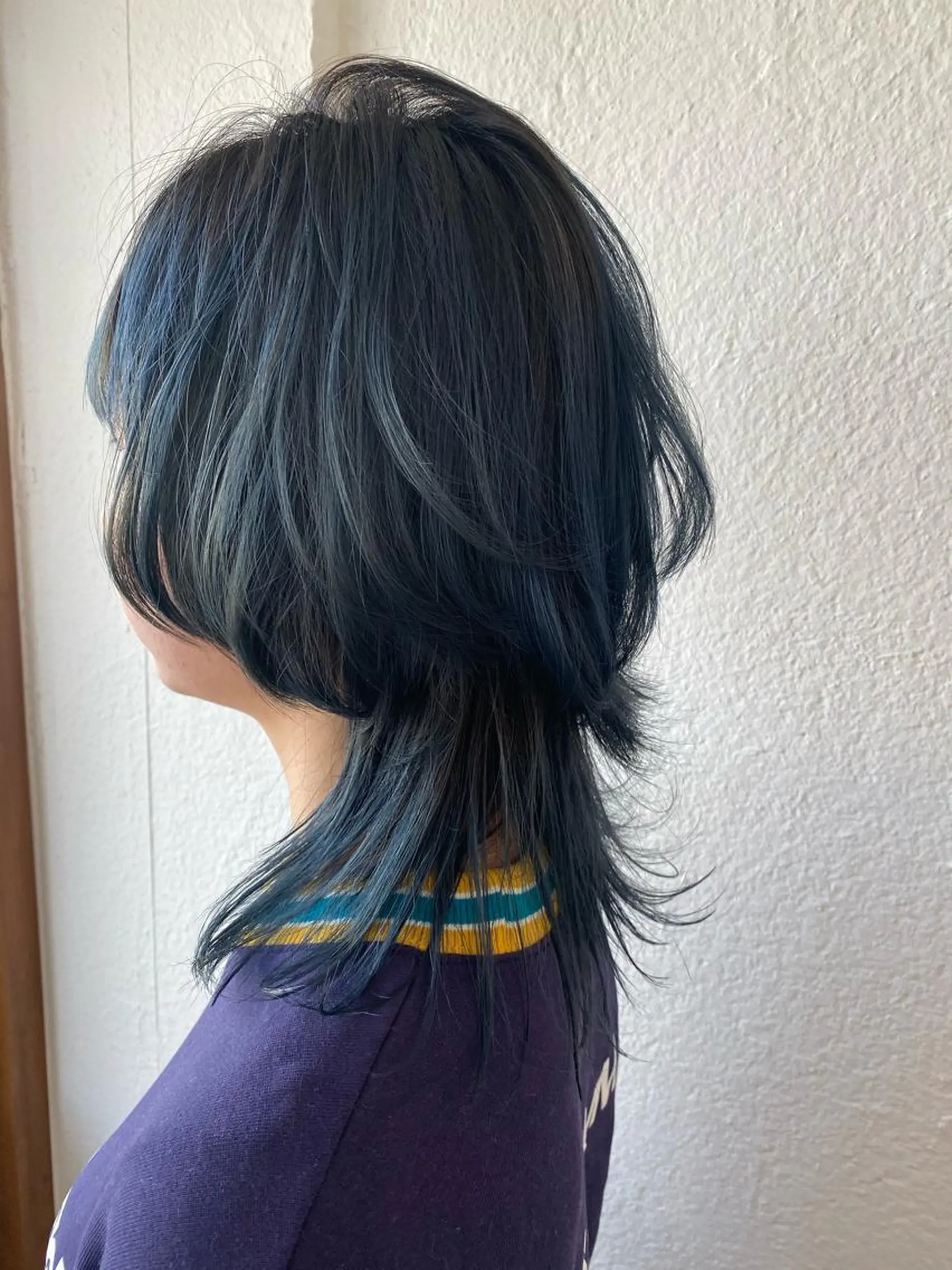 ミディアム カラー ブルーカラー ヘアカラー 入江 志穂のヘアスタイル