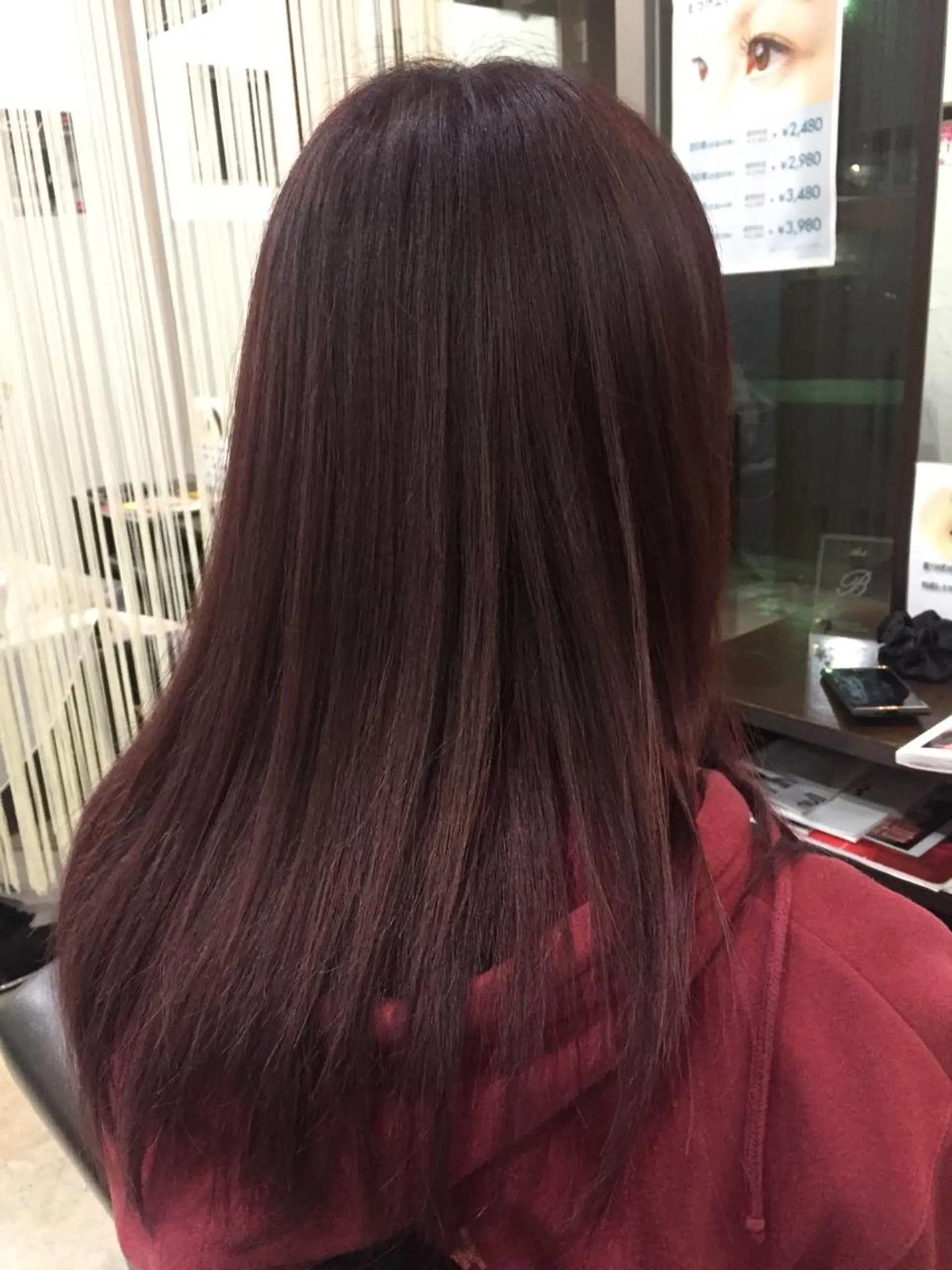 ロング カラー 阿久津 泰幸のヘアスタイル