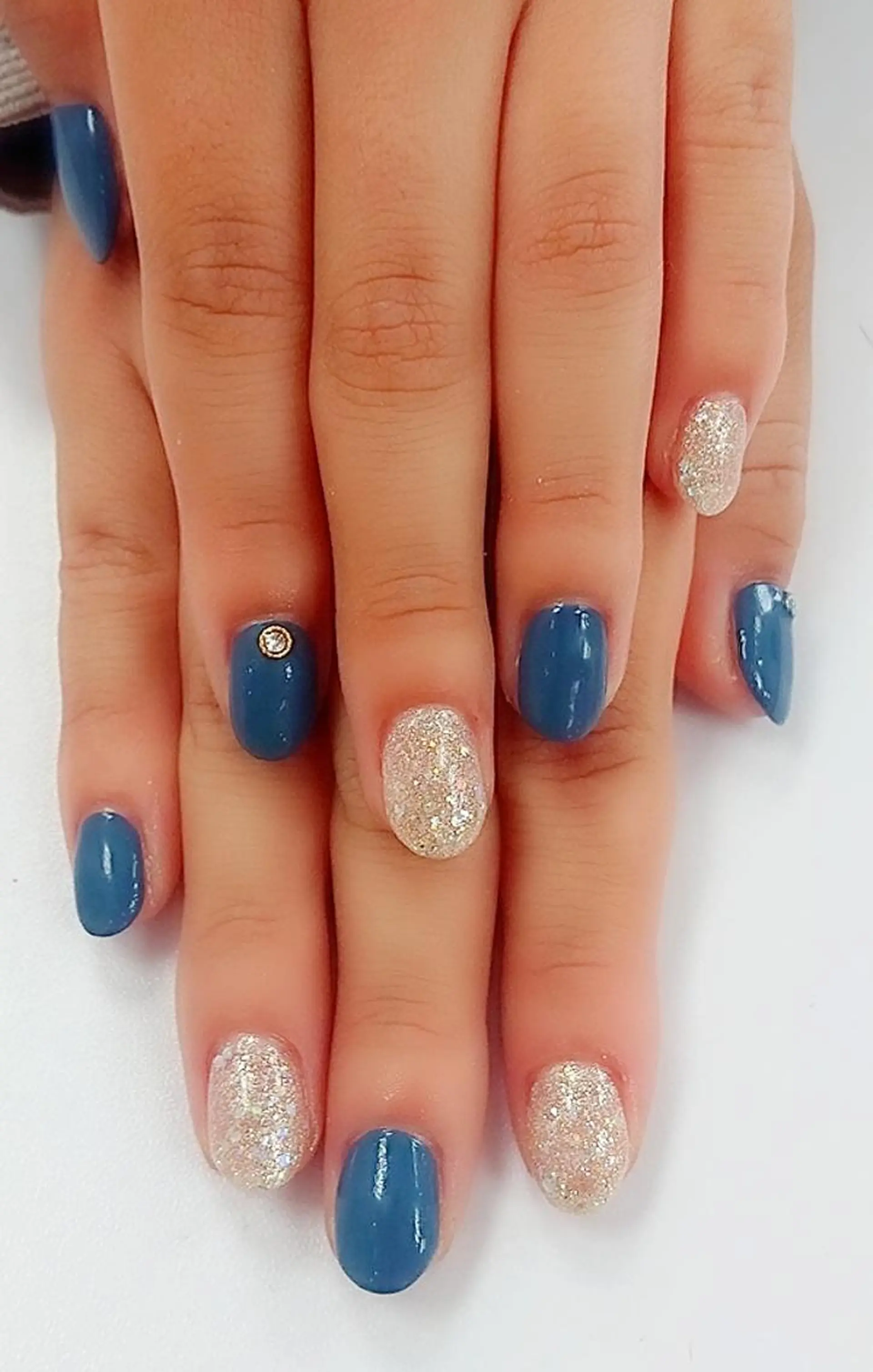 ネイル 🍒当日もOK🍒 𝑳𝑼𝑵𝑨花井のネイルデザイン