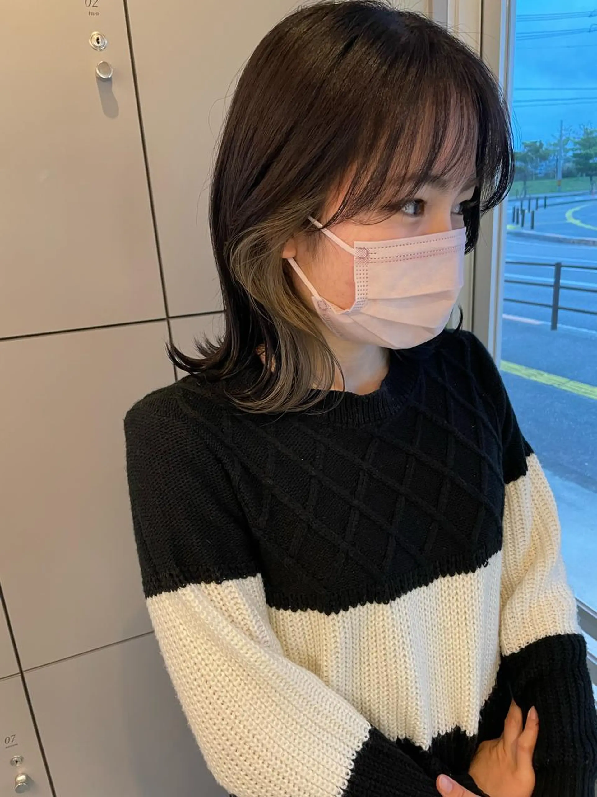 ミディアム 切りっぱなしボブ ショートボブ ミディアムパーマ ミストバング ボブ カット ヘアカラー トリートメント モテ髪/ボブ/ショー ト/アダチフウトのヘアスタイル