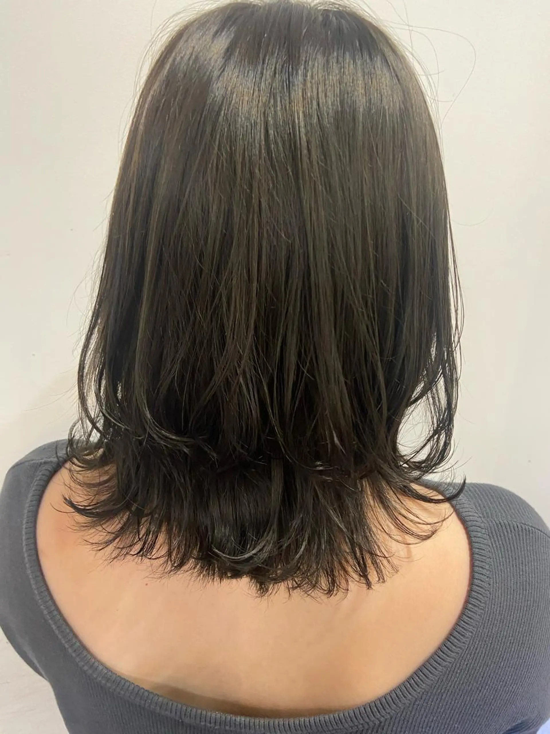 ミディアム カラー ヘアアレンジ satsuki 暖色・ブラウンカラーのヘアスタイル