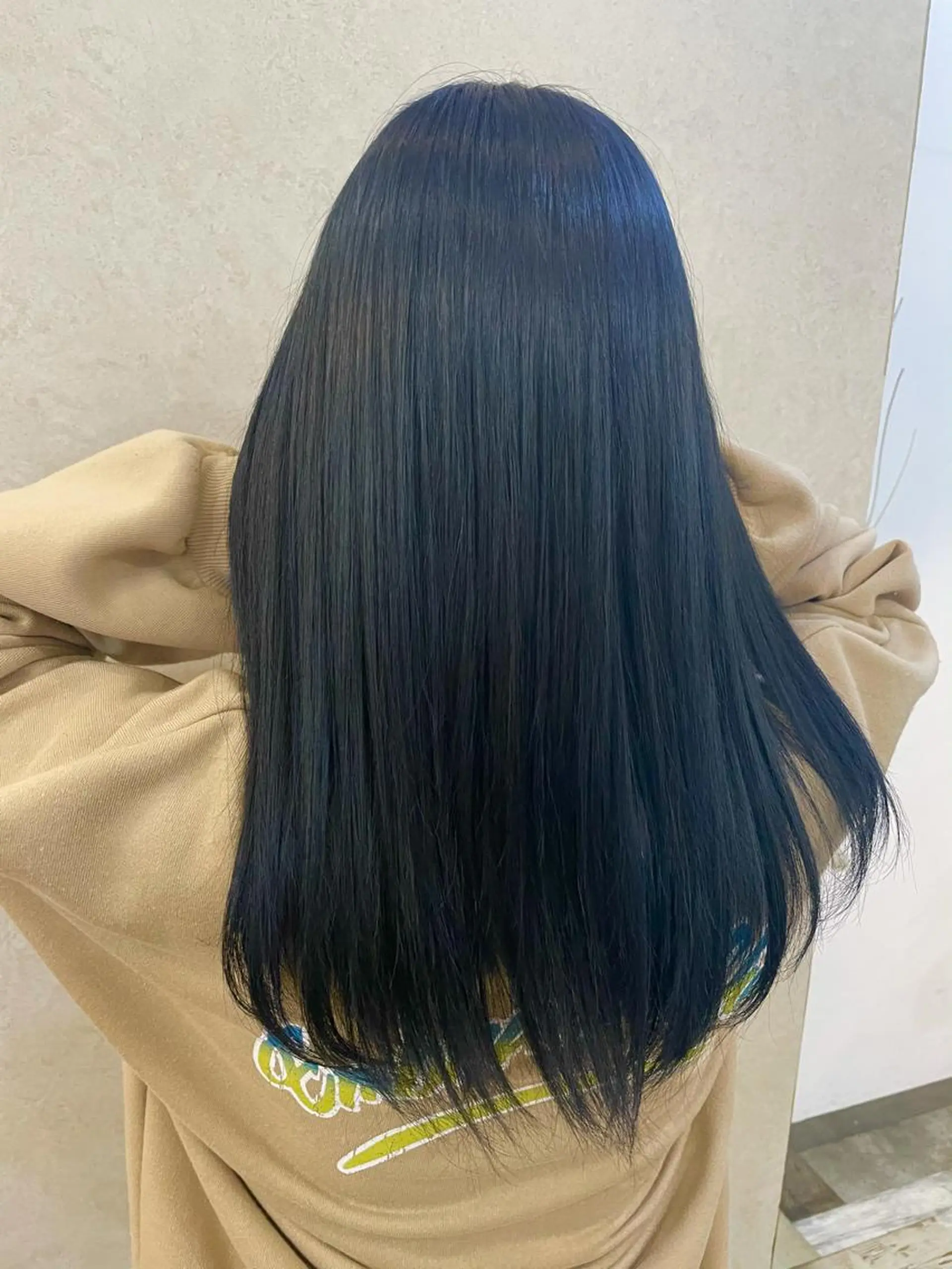 ミディアム カラー ヘアアレンジ ブリーチ ブルーカラー ブルージュ 韓国風ヘア 🦋高瀬寛菜🦋 韓国/ブリーチのヘアスタイル