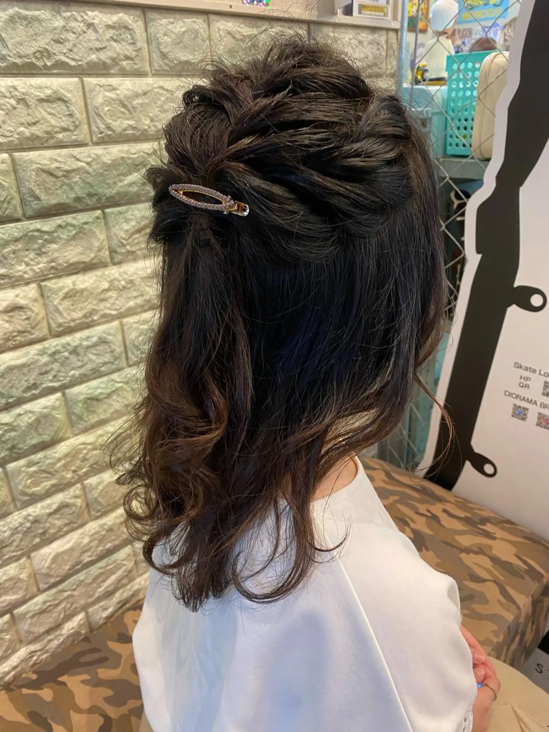 セミロング カラー ヘアアレンジ ショートボブ 編み込みエクステ シールエクステ セミロングパーマ バレイヤージュ LAVENDIA Azabu所属・LAVENDIA 初音のヘアスタイル