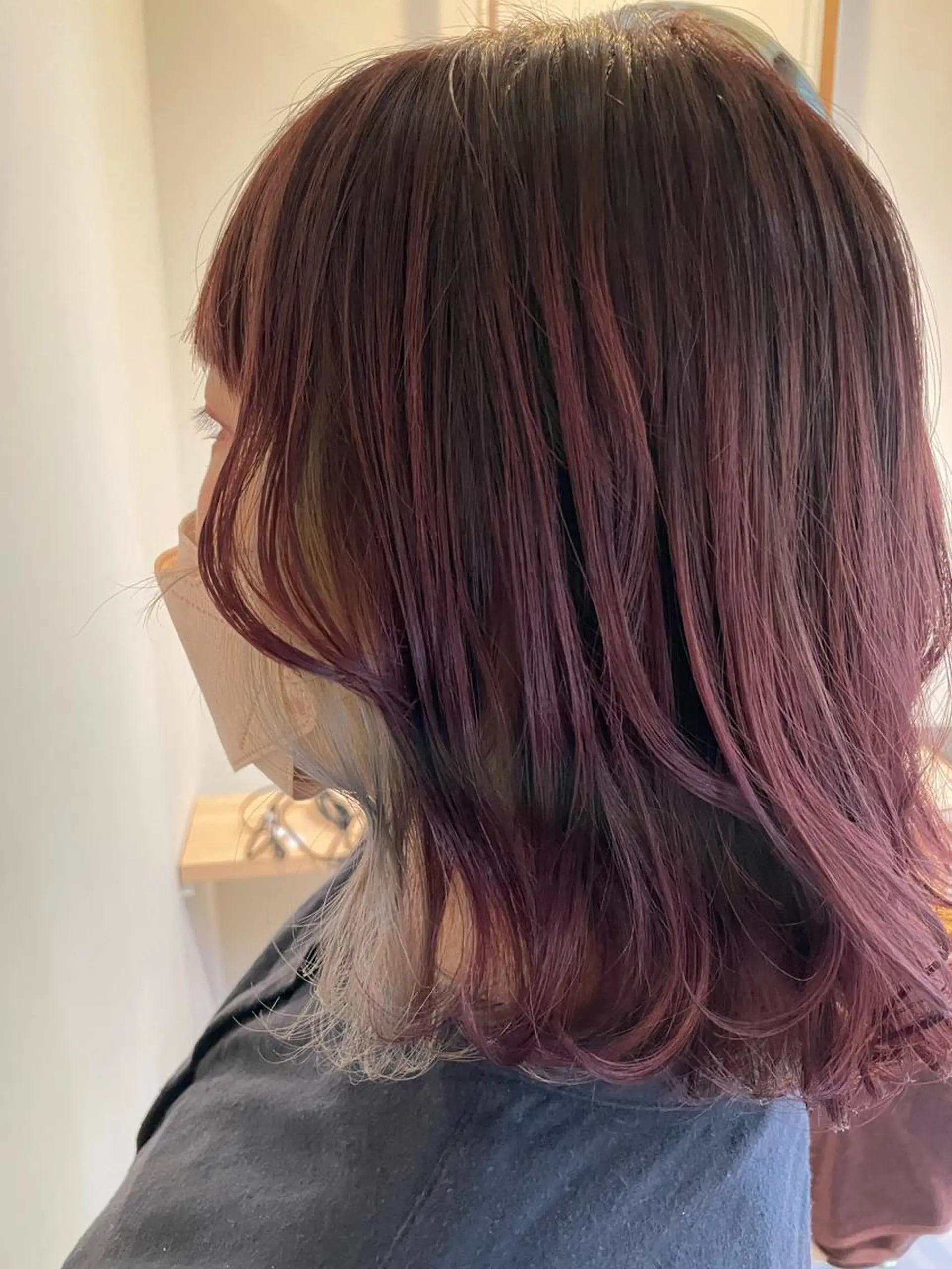 ミディアム カット ヘアカラー トリートメント times salon所属・ショートと髪質改善 達人⭐️村上将梧のヘアスタイル