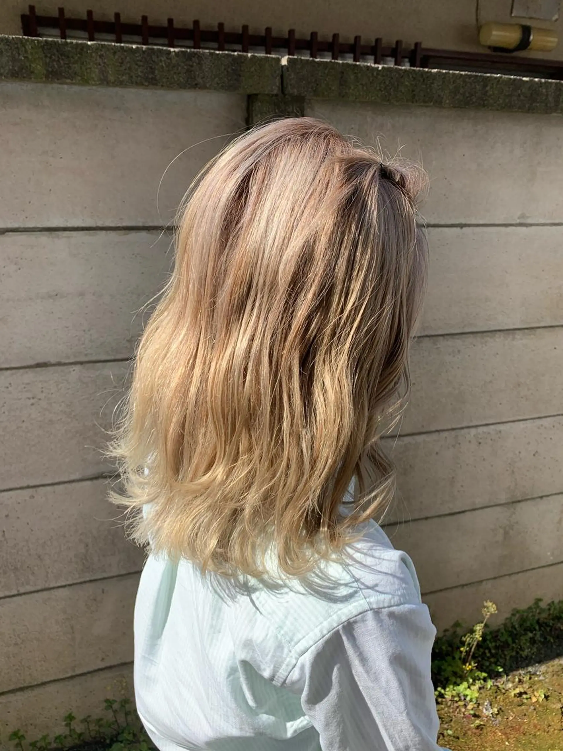 ミディアム カラー ベージュカラー ミルクティーベージュ yuka .のヘアスタイル