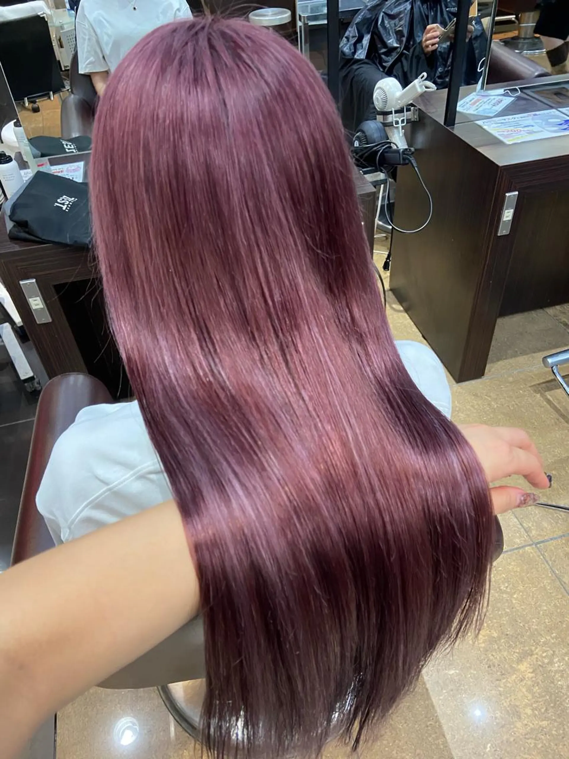 ロング カラー ヘアカラー トリートメント 🧸プルエクステ❤︎ ネイルKAO🧸のヘアスタイル