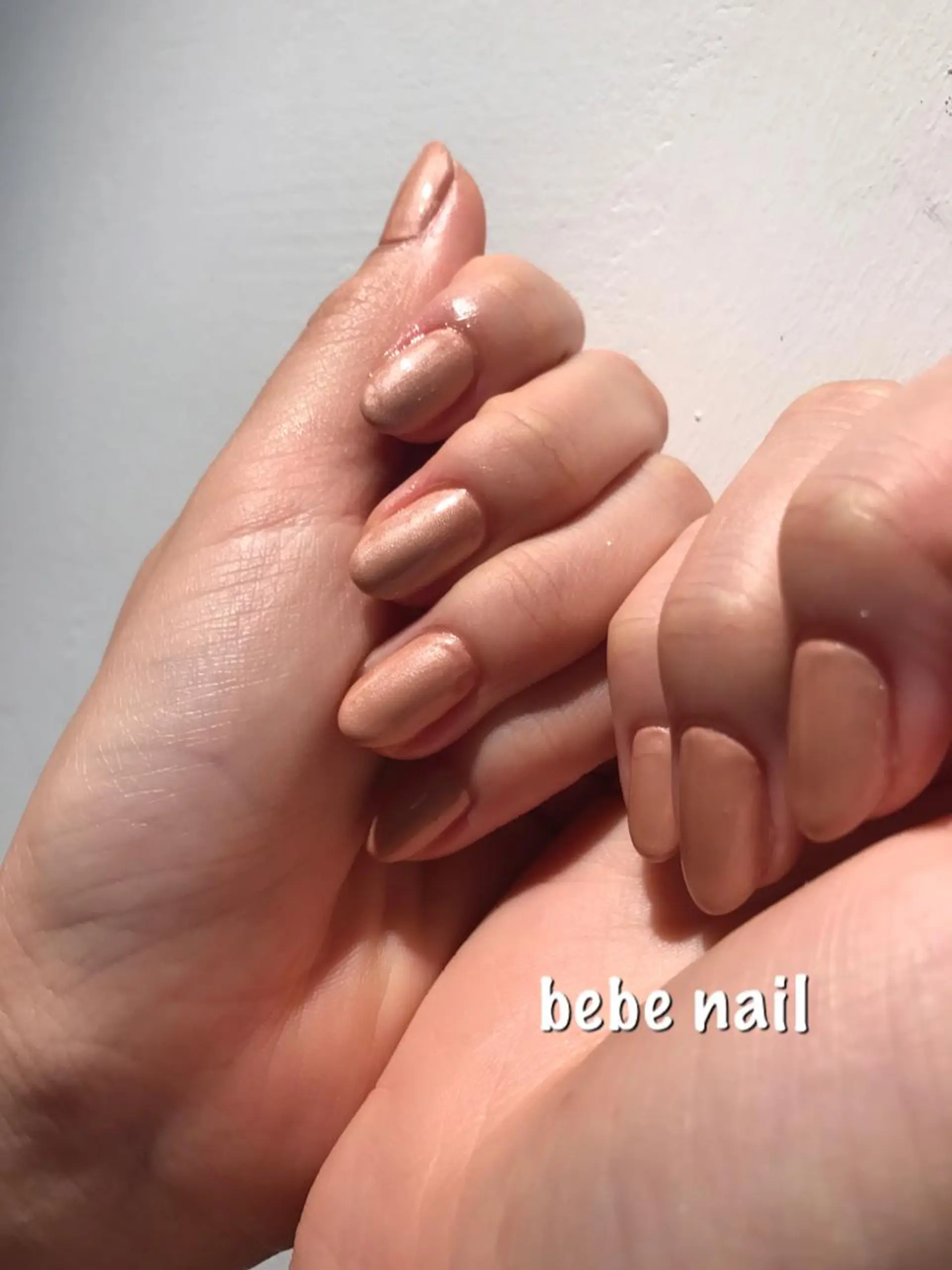 ネイル ミラーネイル ワンカラーネイル ハンドネイル Ann. nail.tokyo所属・Ann nailのネイルデザイン