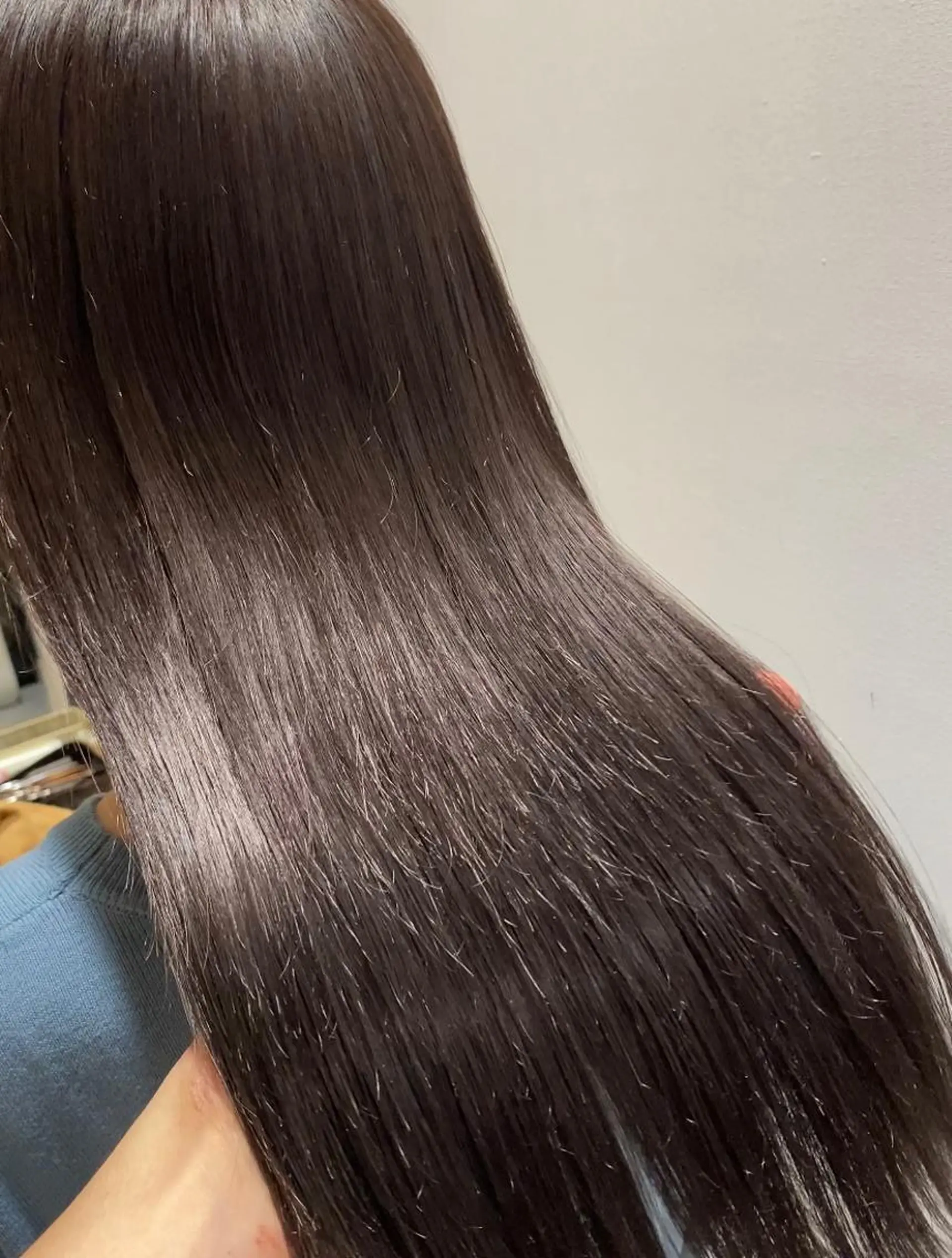 セミロング カラー 佐藤 悠衣/透明感 カラー/似合わせ前髪のヘアスタイル