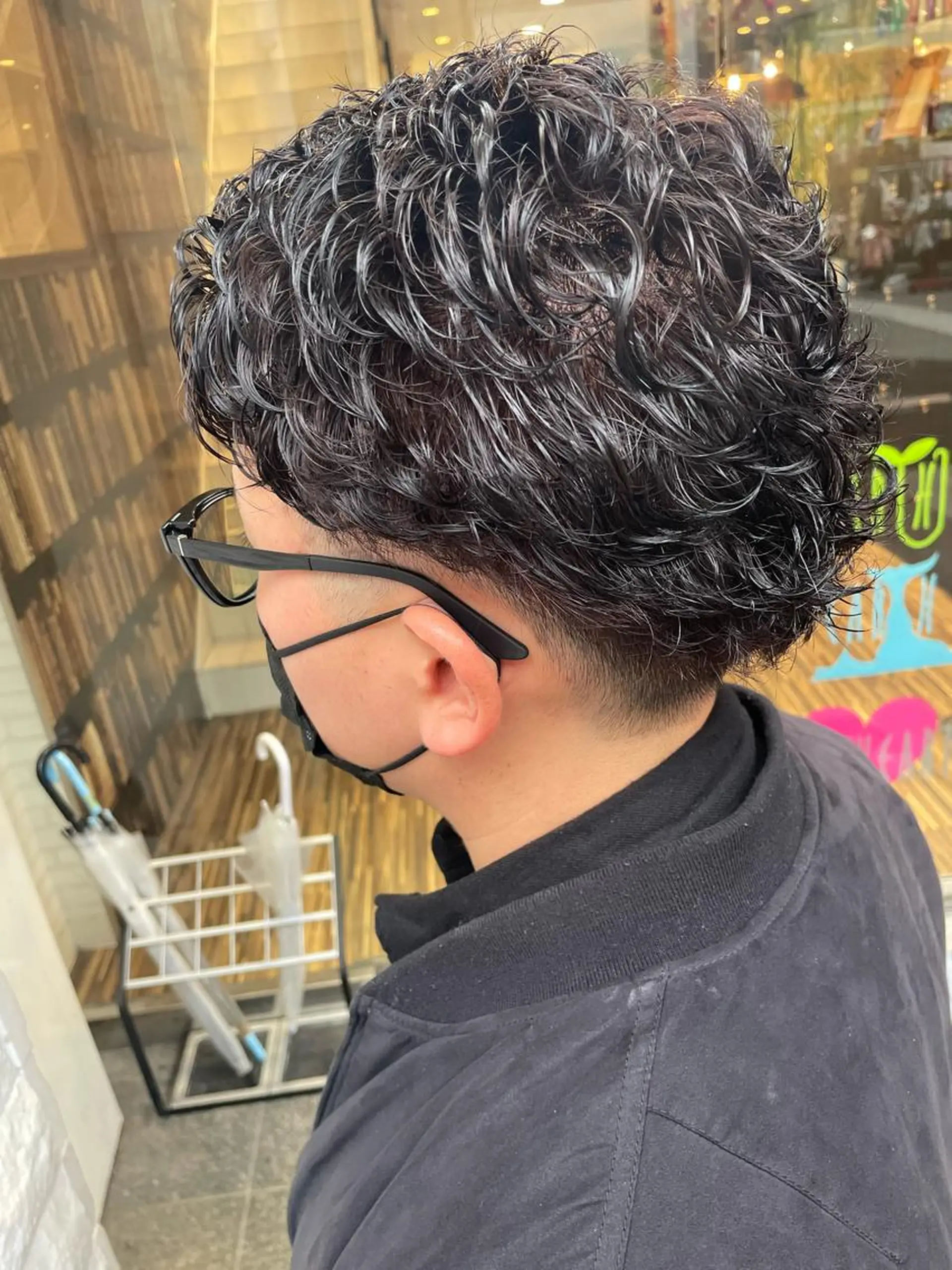 パーマ メンズ EARTH 山﨑龍馬のヘアスタイル