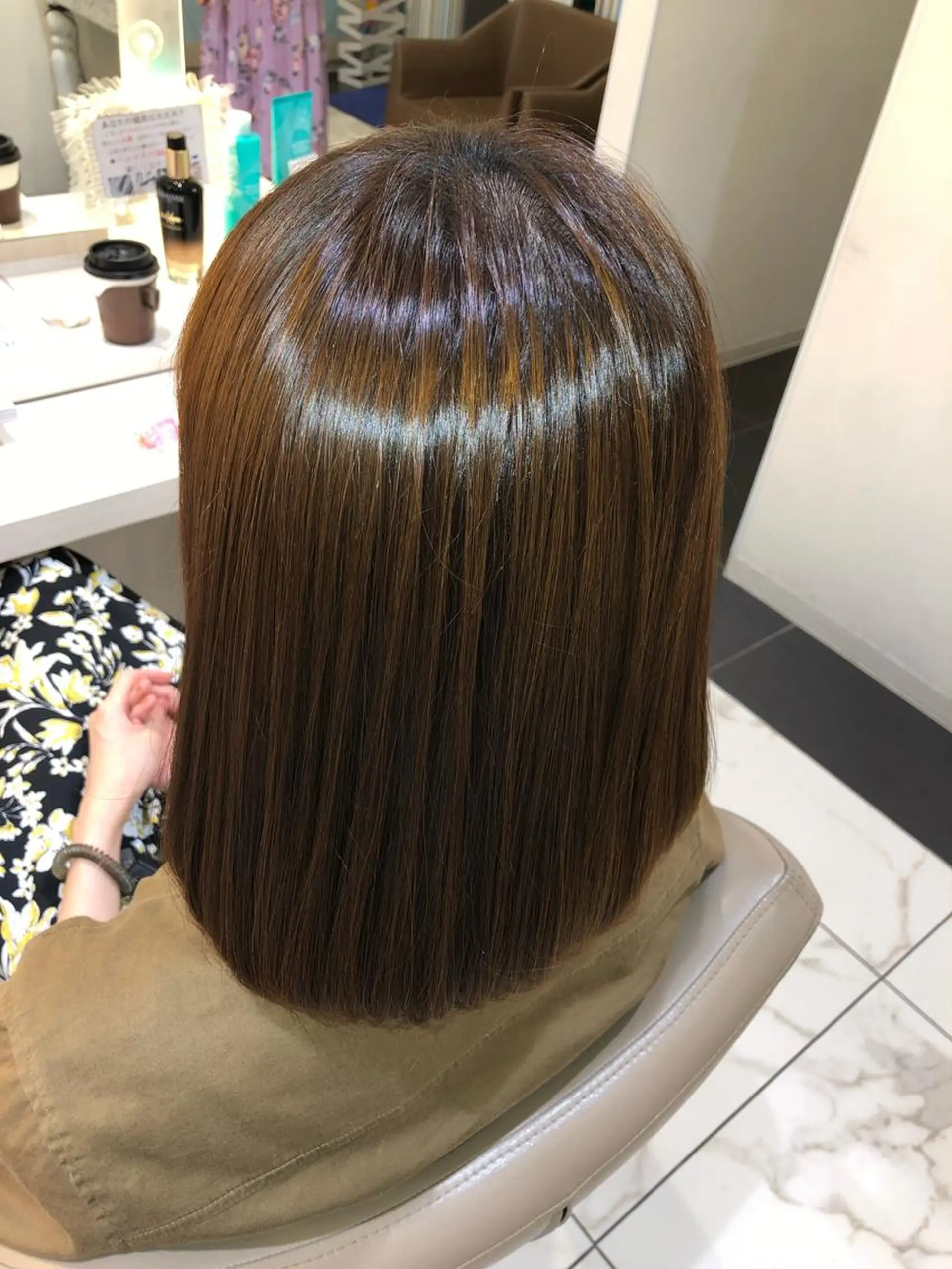 ミディアム ミディアムパーマ 髪質改善 トリートメント 安井　昴 💫ブリーチ縮毛矯正のヘアスタイル