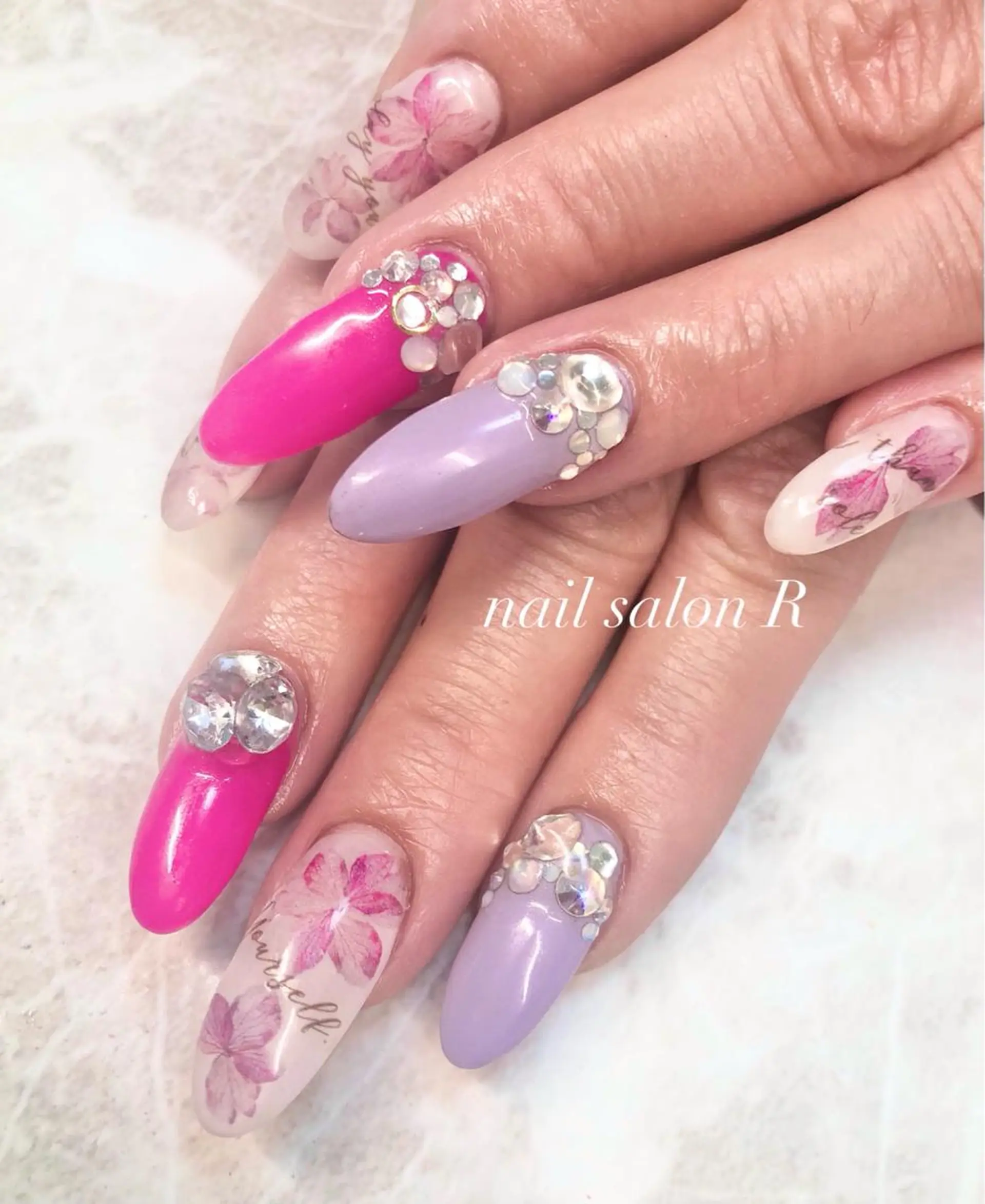 ネイル nail salon Rのネイルデザイン