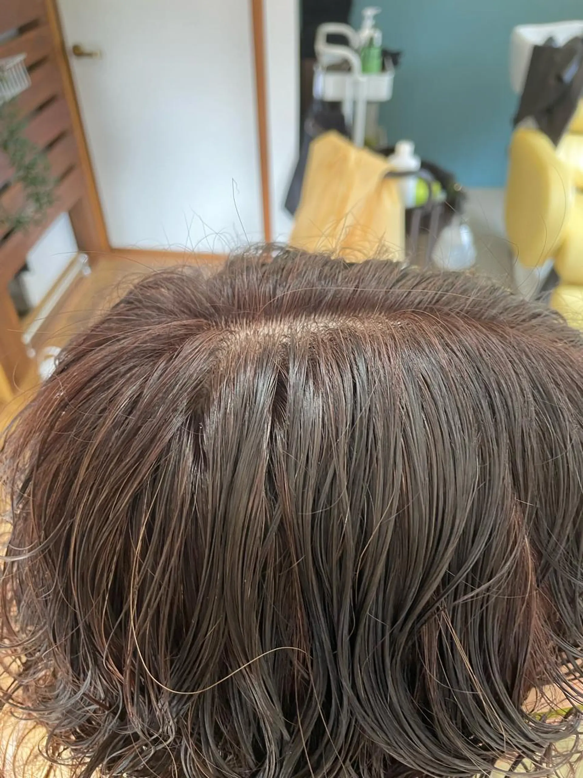 カラー 大和田 朱美のヘアスタイル