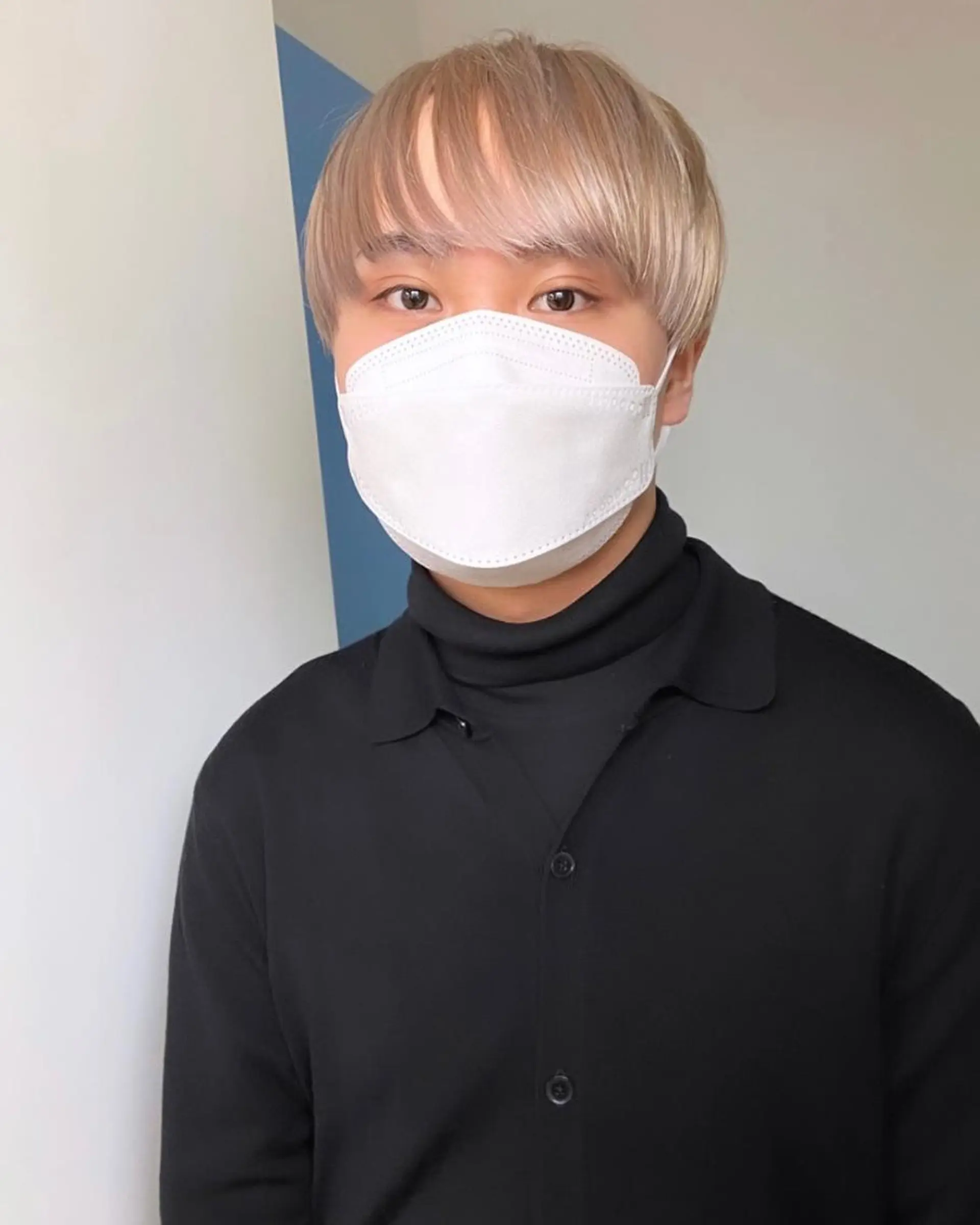 カラー メンズ écouter所属・ショート/ウルフ ハイトーン/カイセイのヘアスタイル