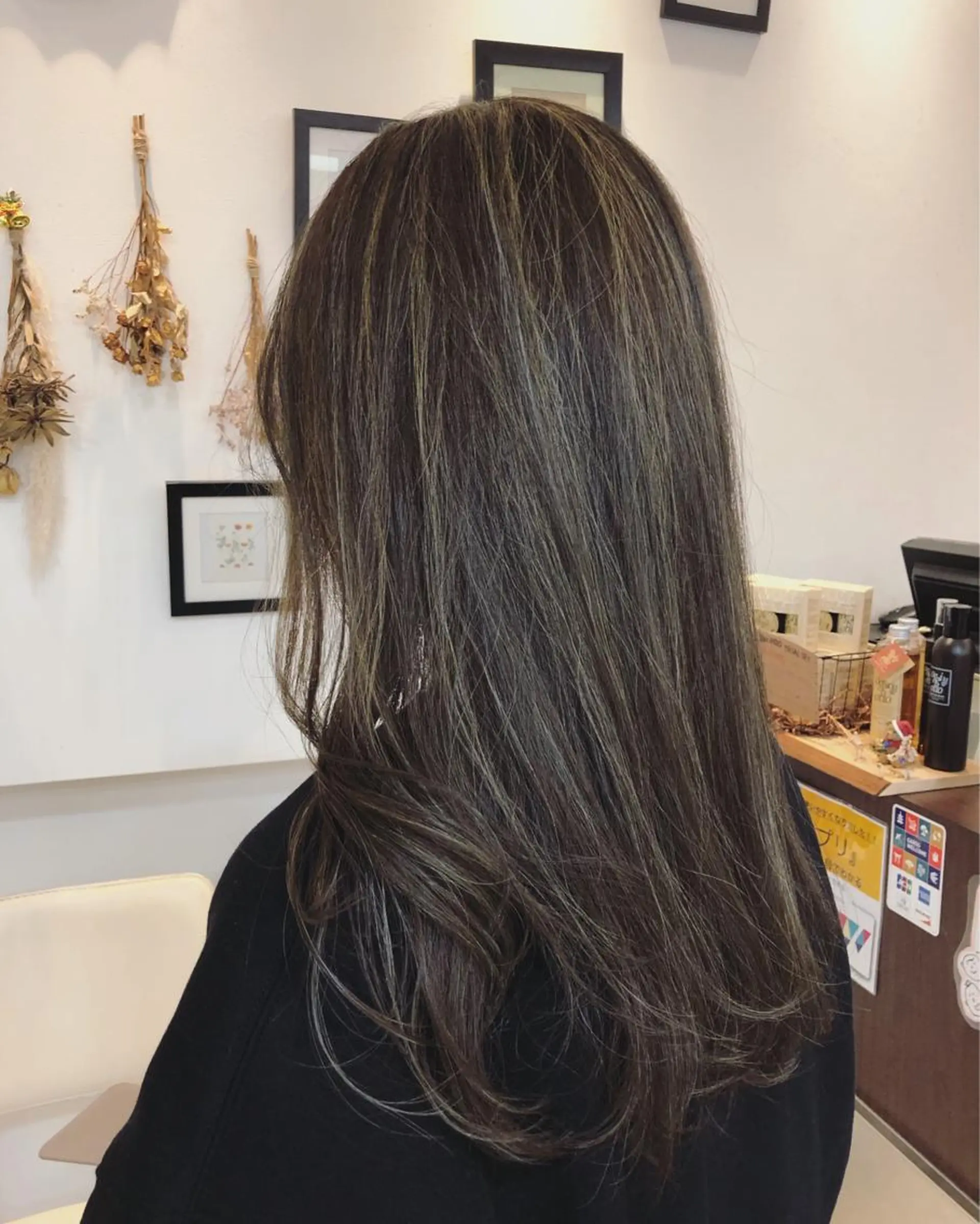 ロング カラー Lino hair&total beauty所属・似合わせカットカラー 🌿つじおかるみのヘアスタイル