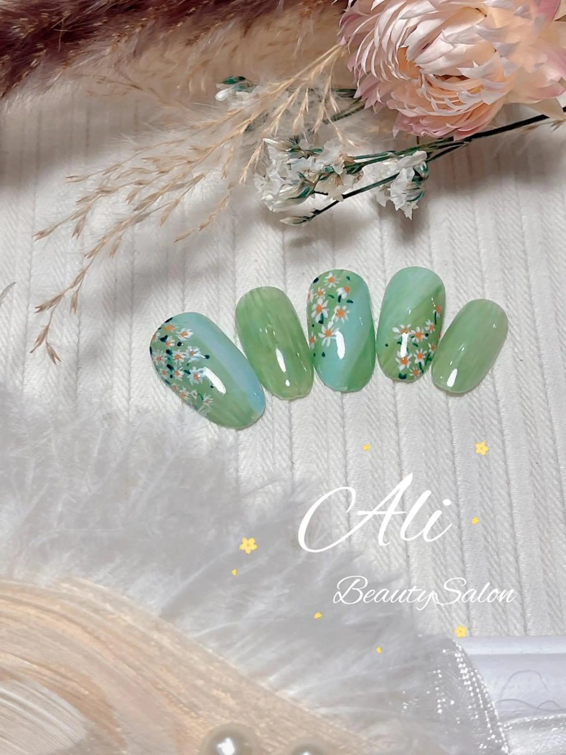 ネイル Ali 新小岩 ネイル専門のネイルデザイン