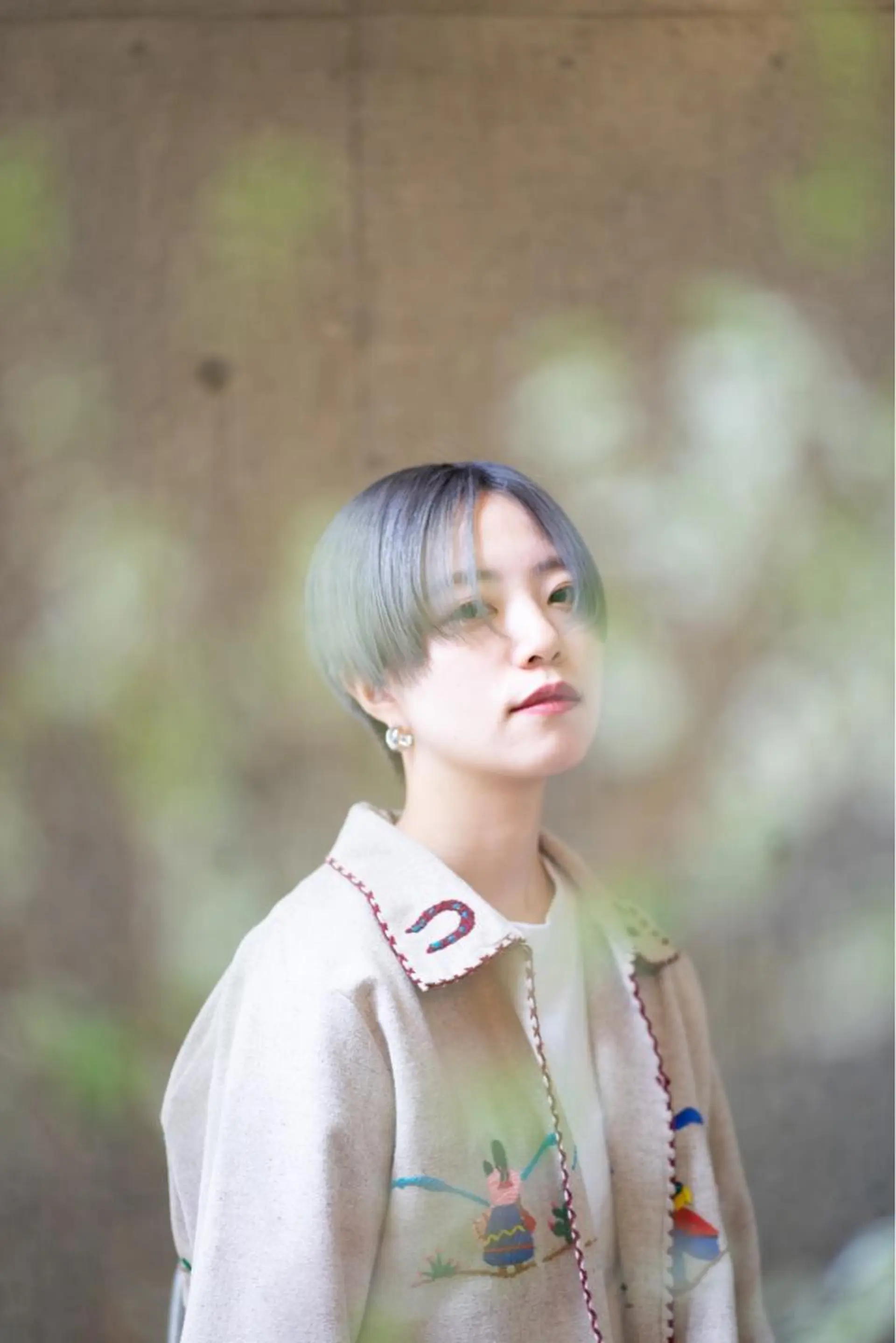 ショート カラー 🌈圧倒的デザイン力 内井省吾のヘアスタイル