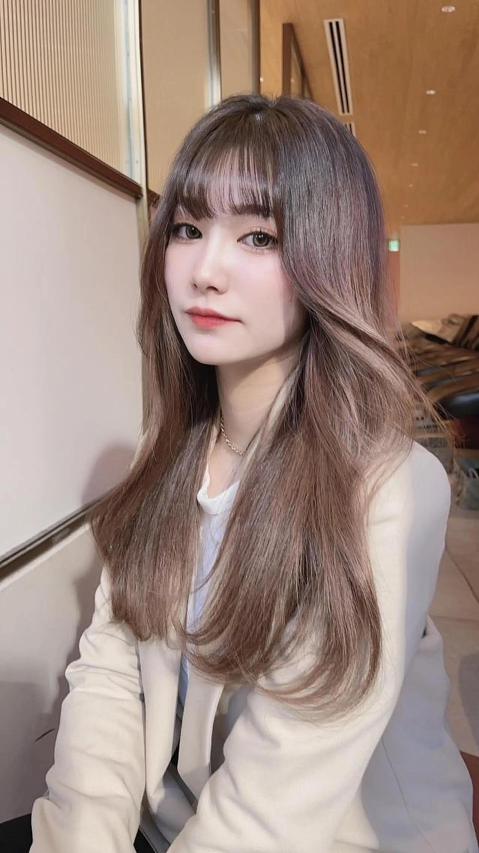 セミロング 顔周り特化/韓国ヘア /レイヤー/吉野幸大のヘアスタイル